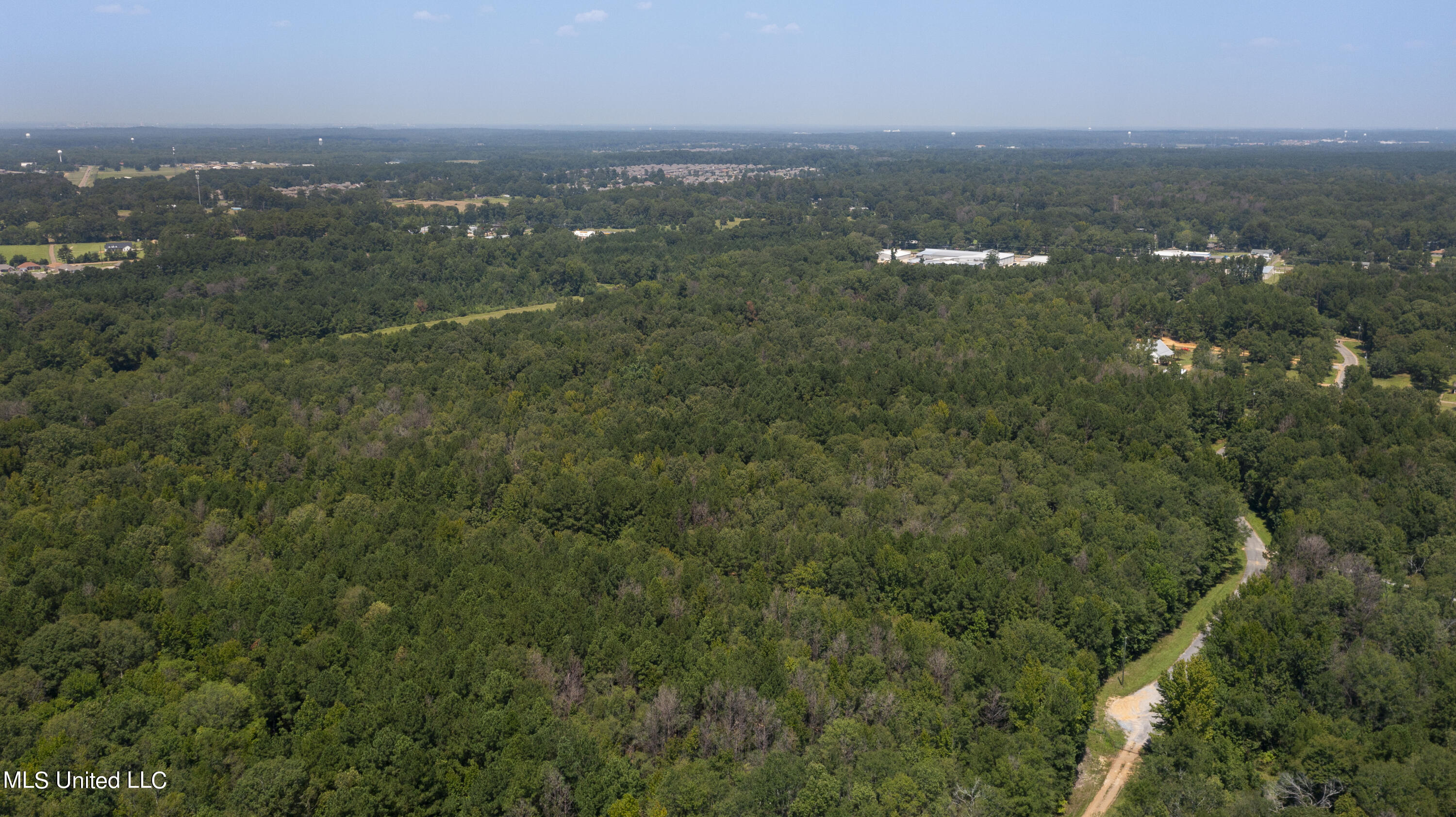 Jamison Court Property Photo 3