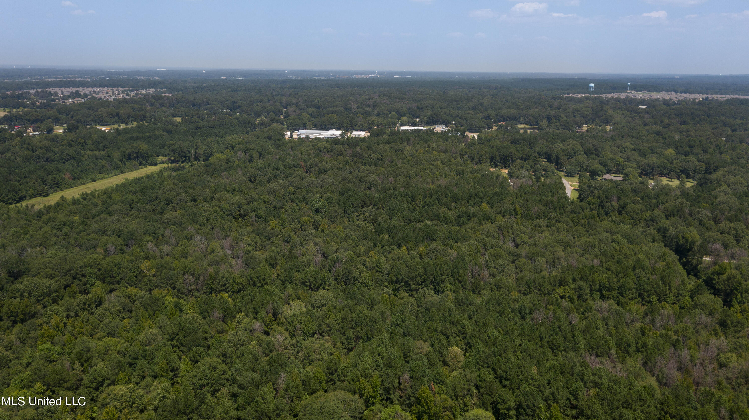 Jamison Court Property Photo 7