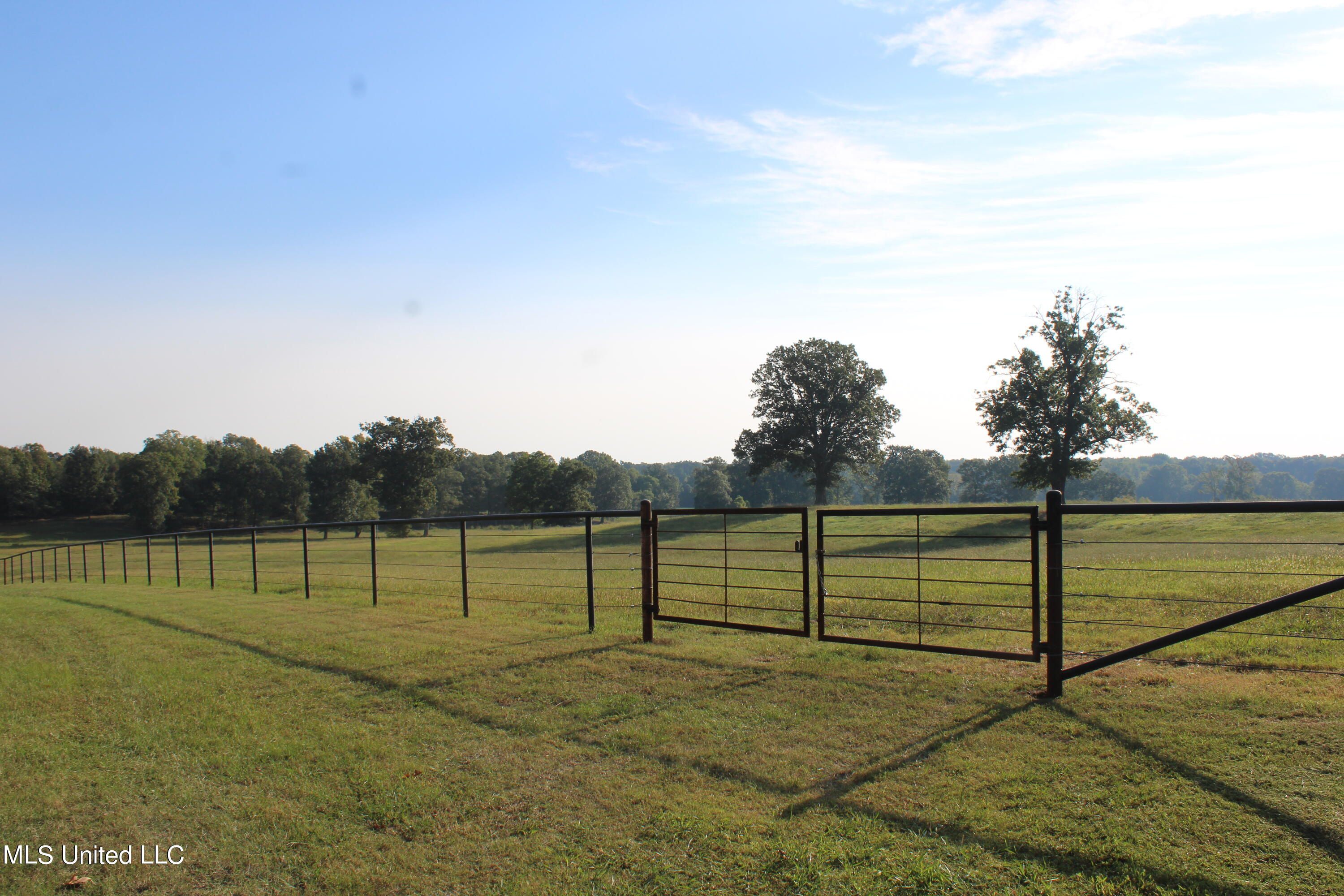 460 Myers Road Property Photo 2