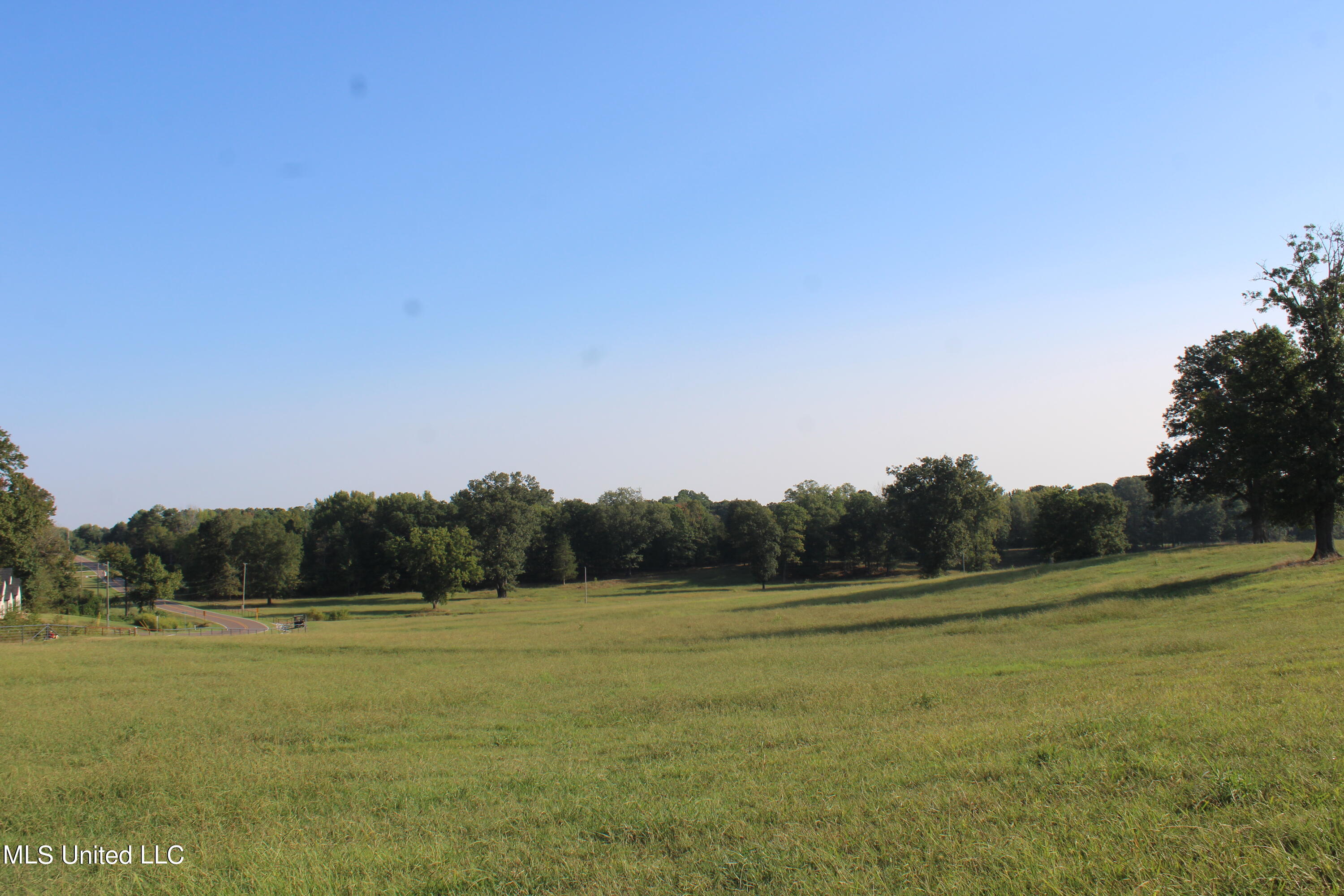 460 Myers Road Property Photo 4