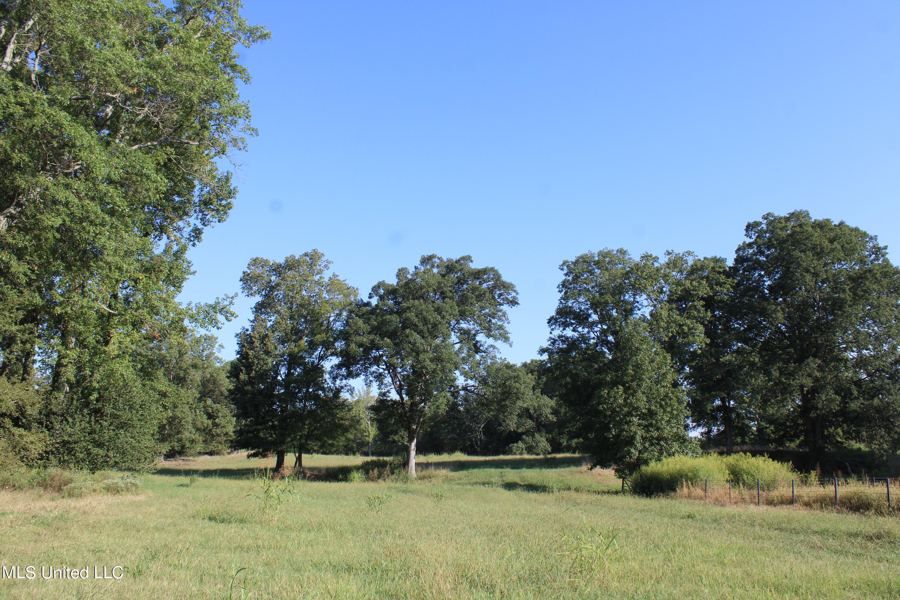 460 Myers Road Property Photo 8