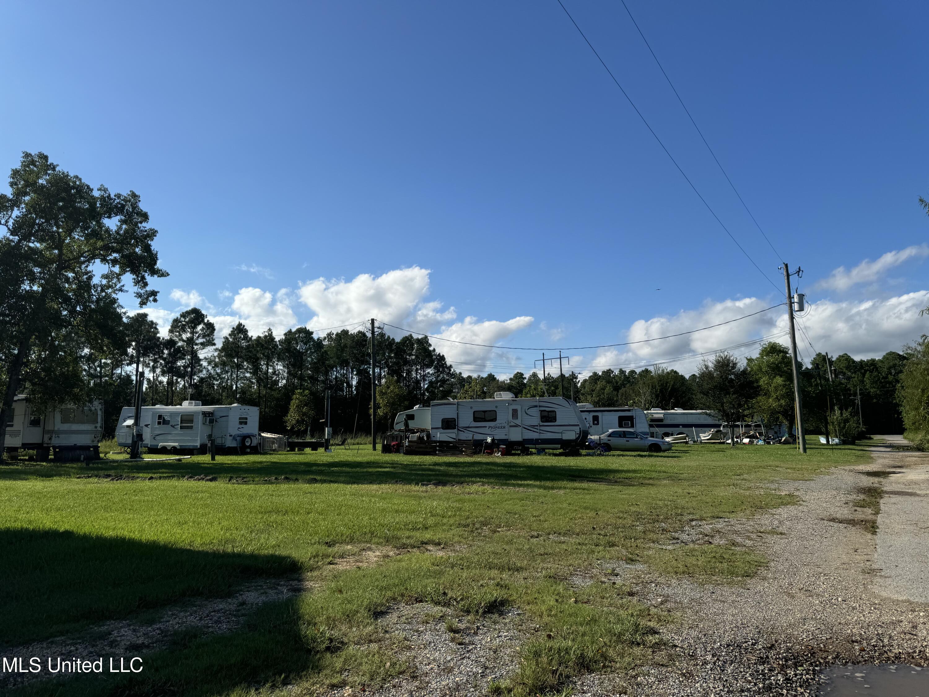 7916 Old Stage Road Property Photo 5