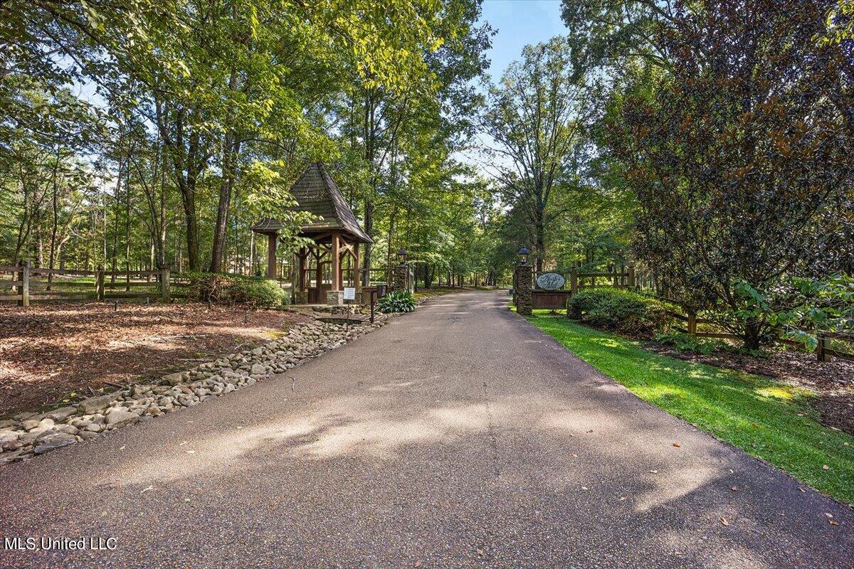 Noah's Mill Road Property Photo 3