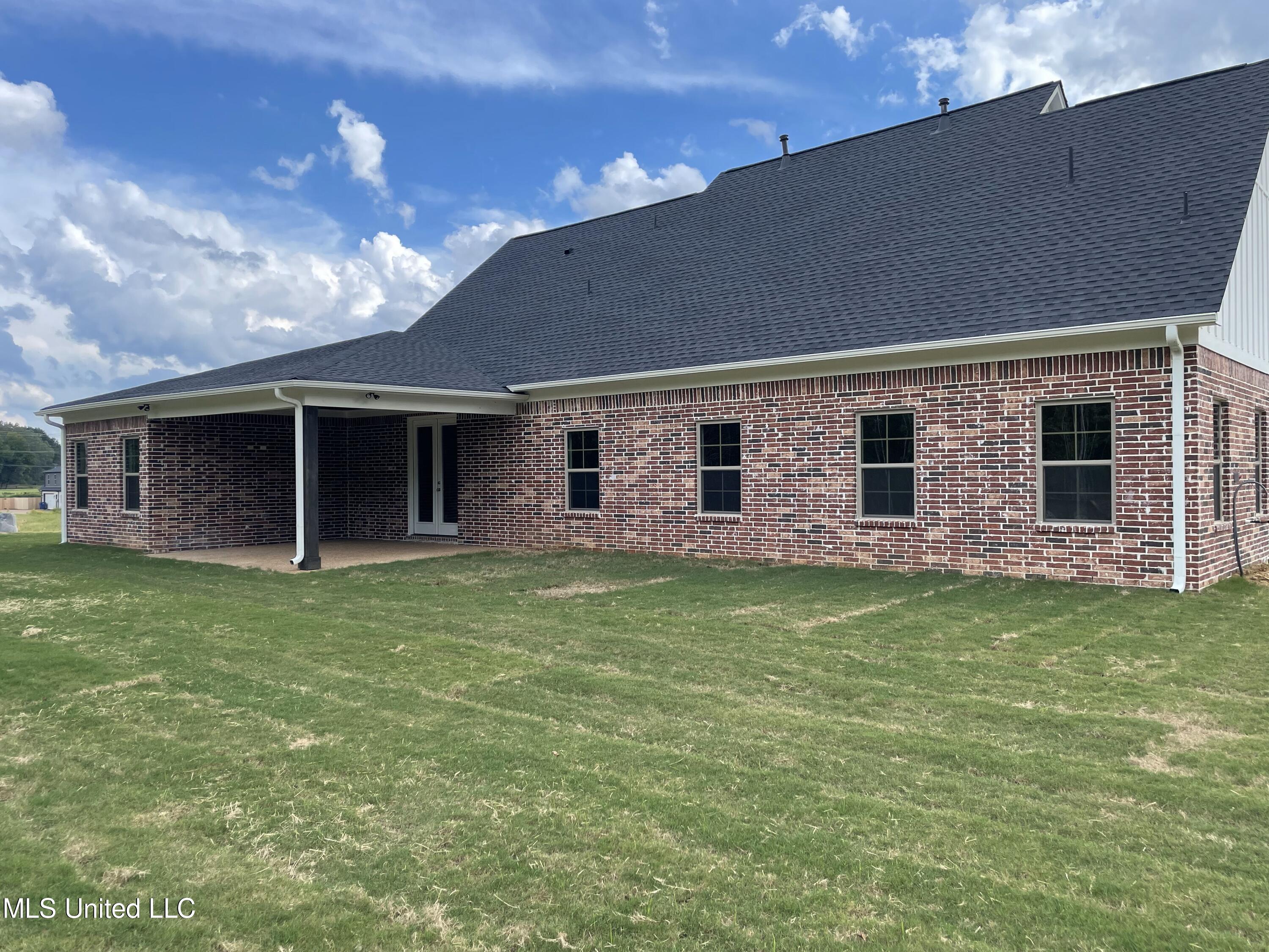 9092 Bennett Trail Property Photo 18