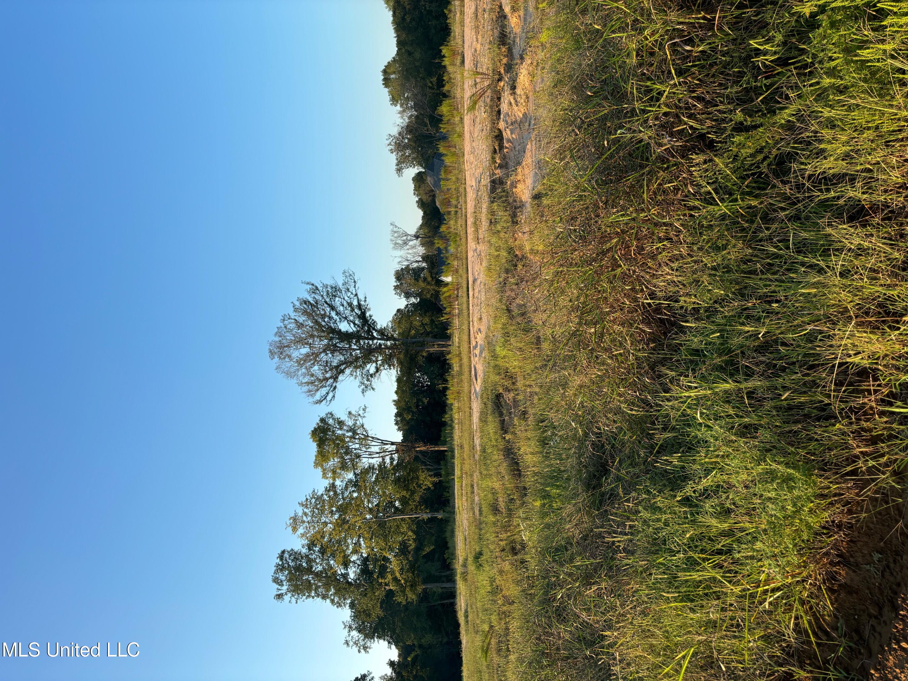 32 Pebble Ridge Drive Property Photo 1
