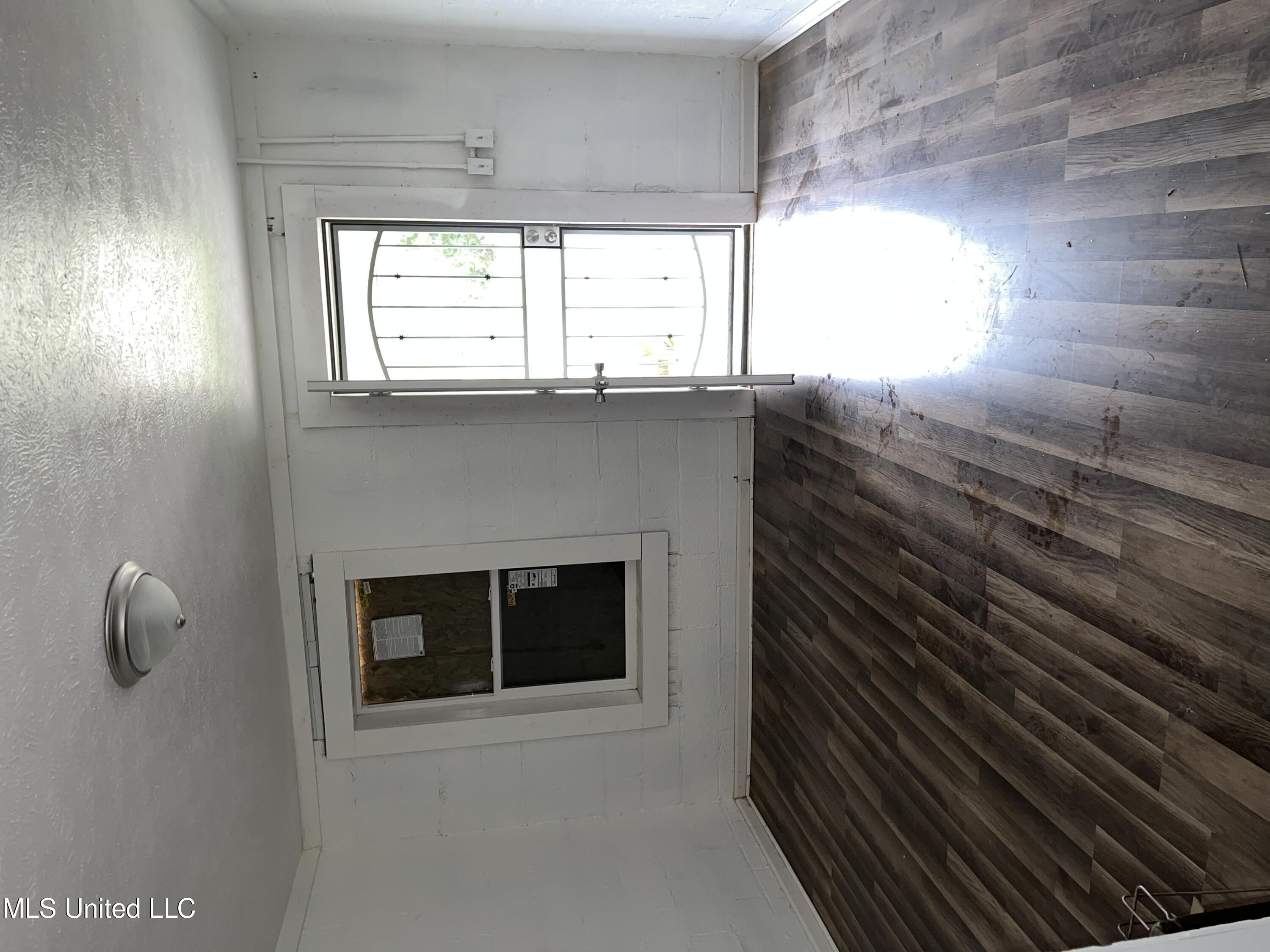 3151 Martin Luther King Jr Drive Property Photo 7