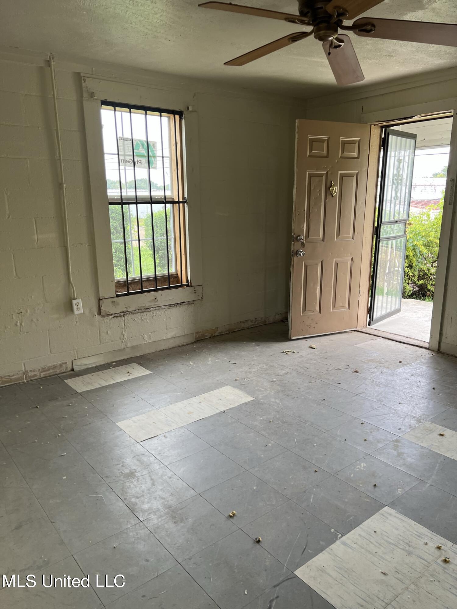 3151 Martin Luther King Jr Drive Property Photo 25