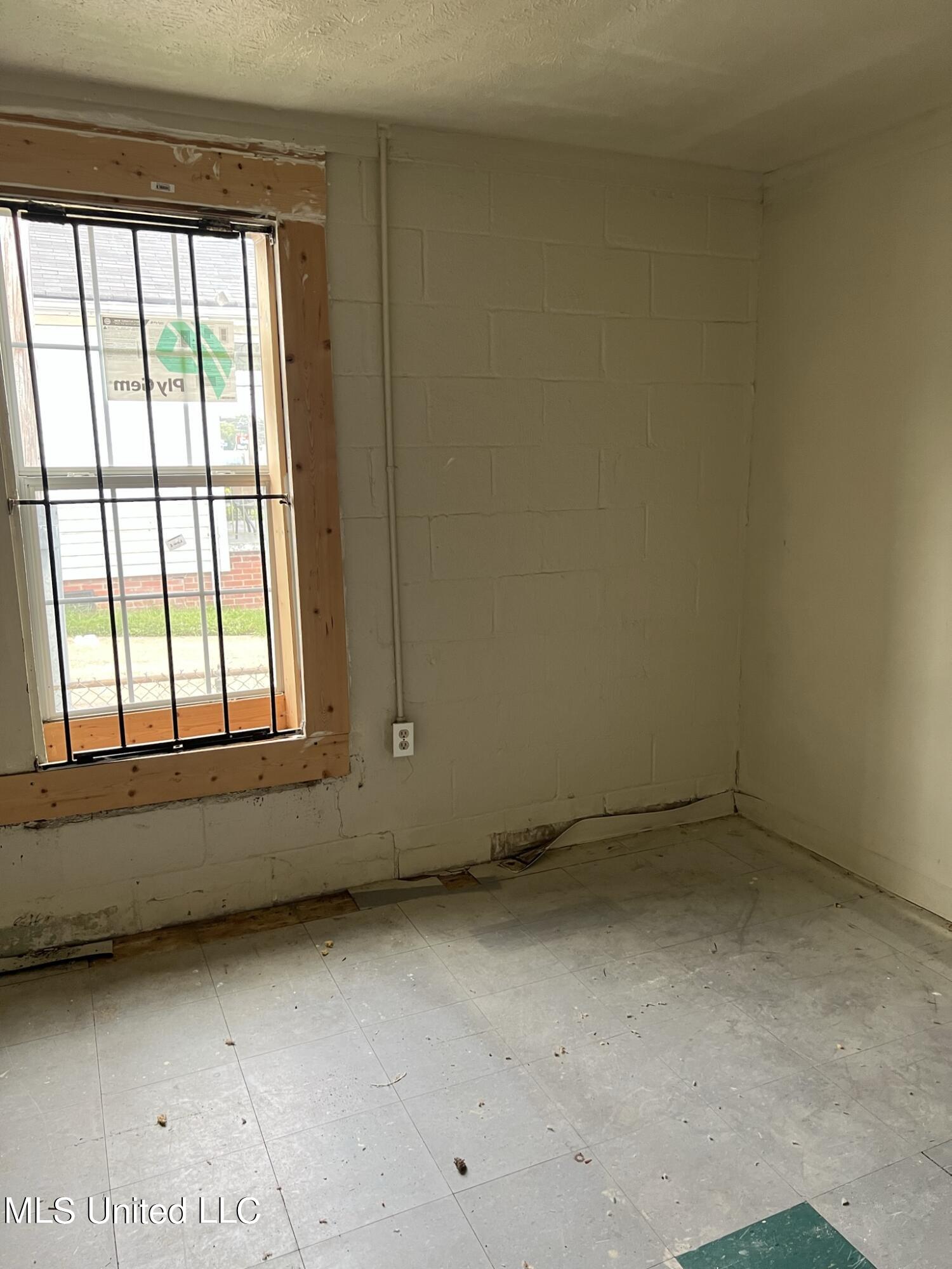 3151 Martin Luther King Jr Drive Property Photo 28