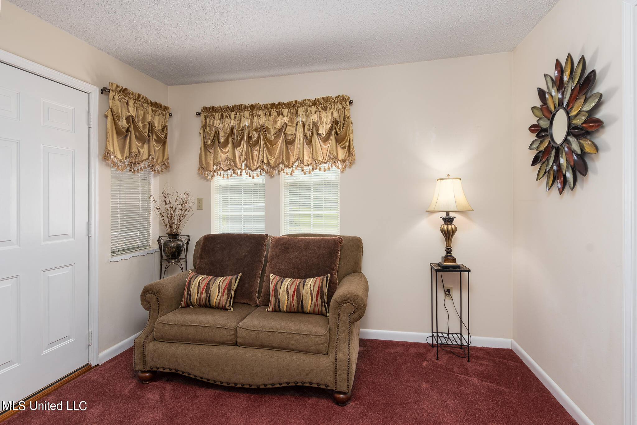 114 E T Poole Road Property Photo 32