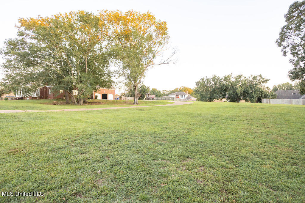 943 Woodlee Drive Drive Property Photo 18
