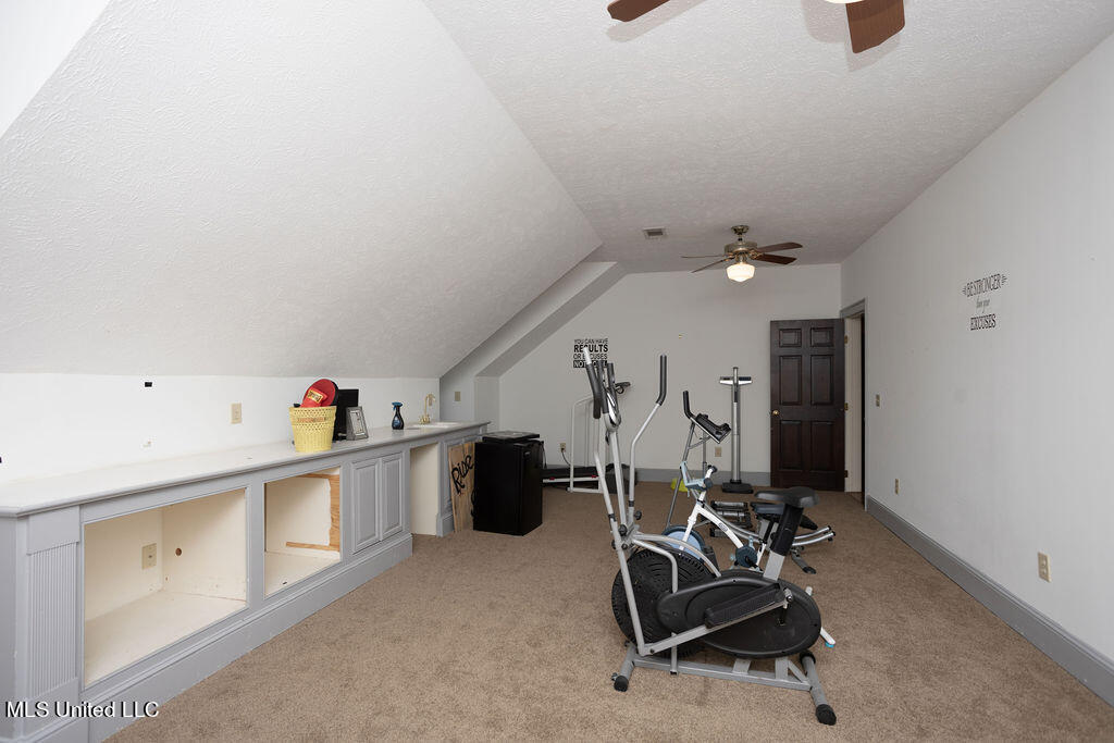 943 Woodlee Drive Drive Property Photo 42
