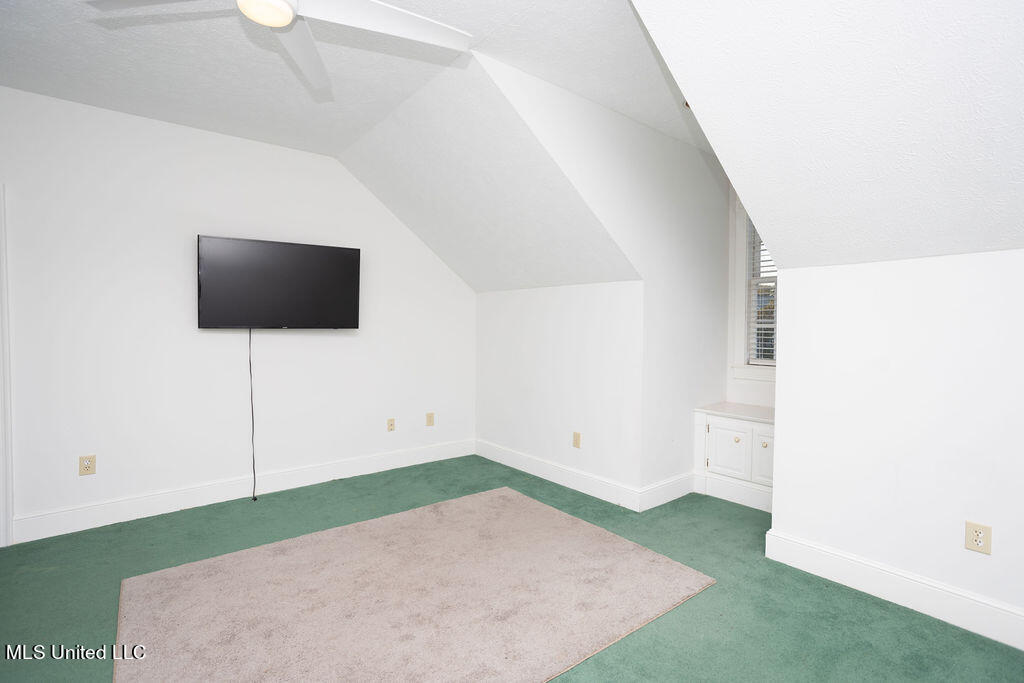 943 Woodlee Drive Drive Property Photo 48
