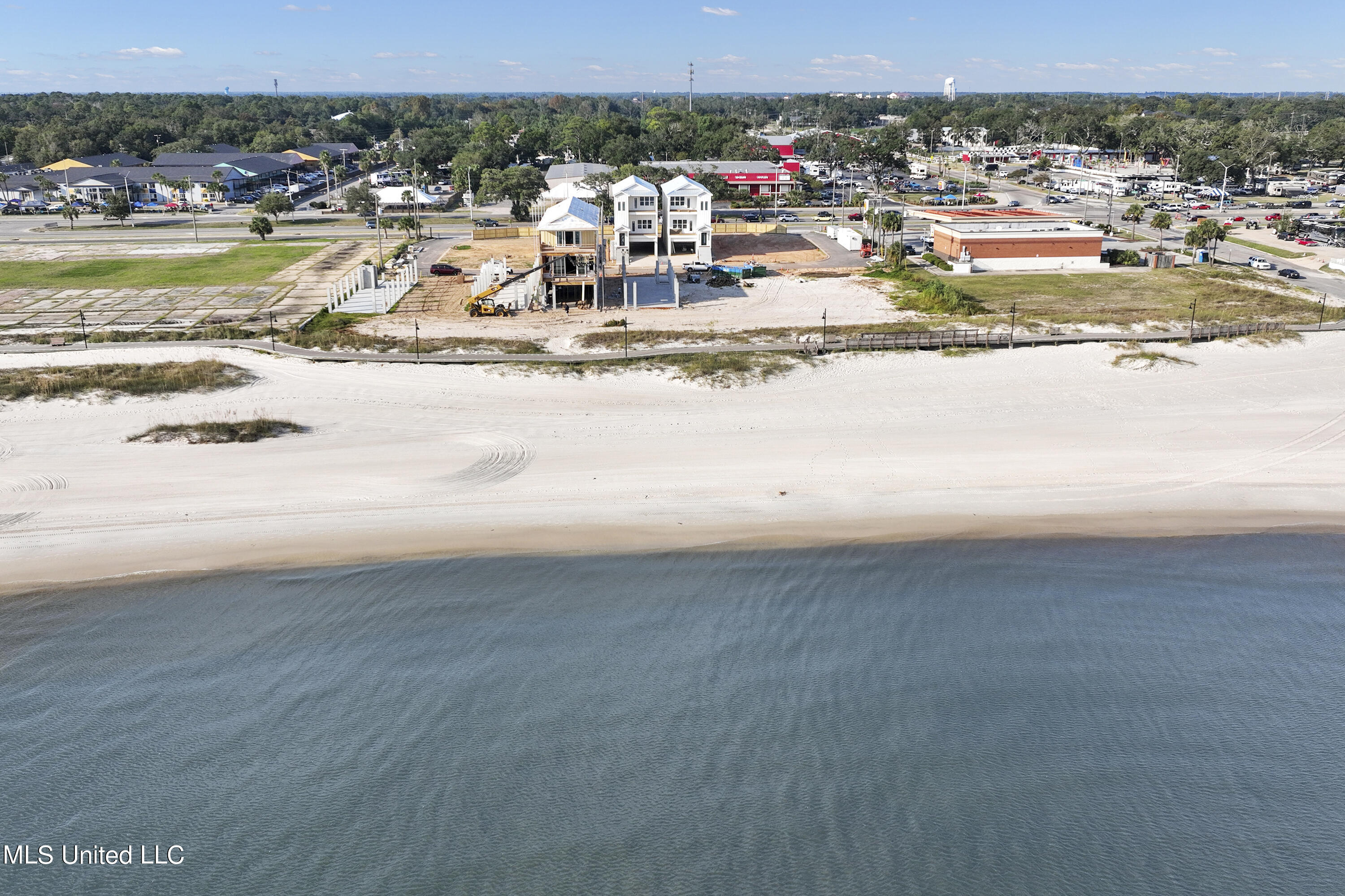 1851 Beach Boulevard Property Photo 3