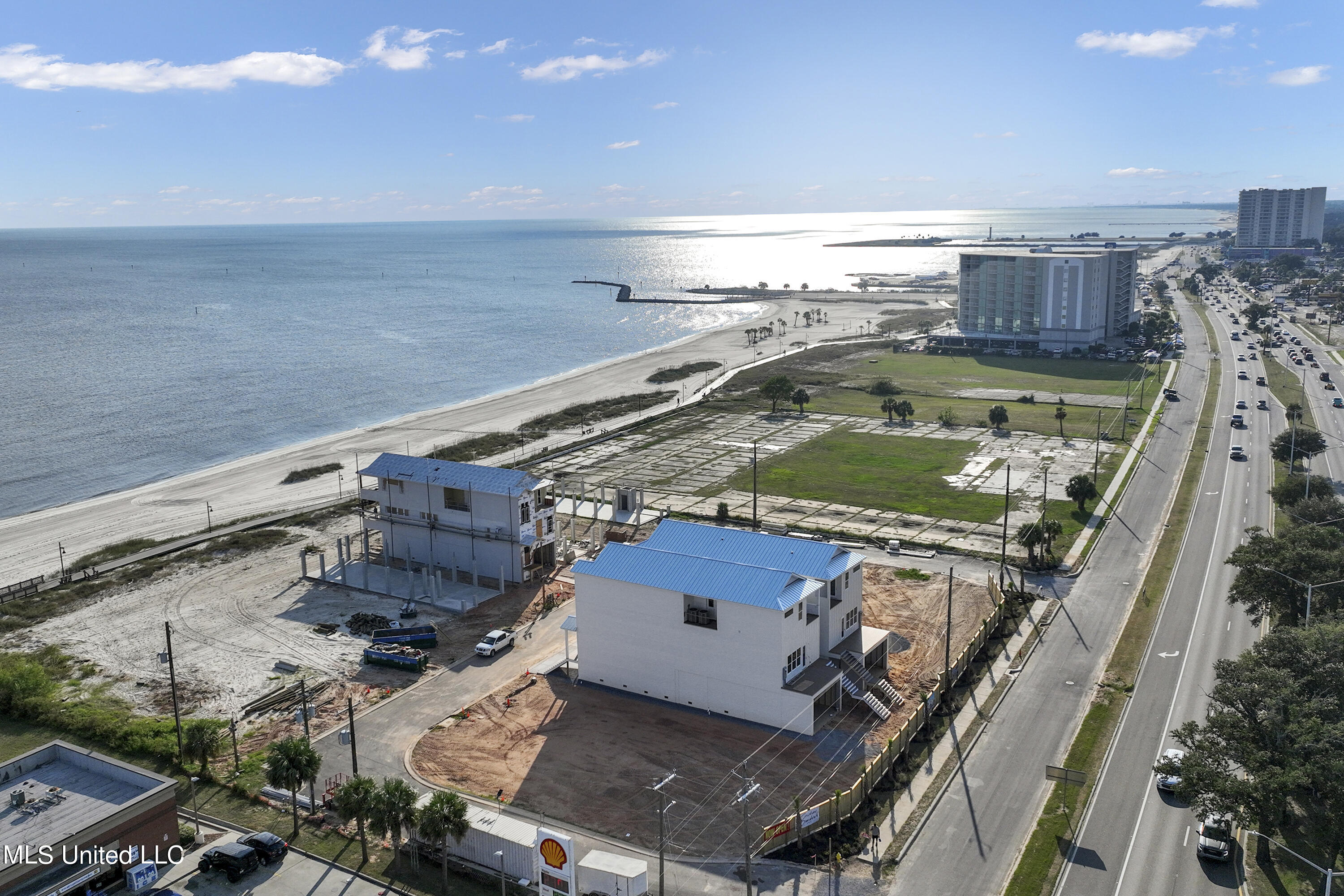 1851 Beach Boulevard Property Photo 5