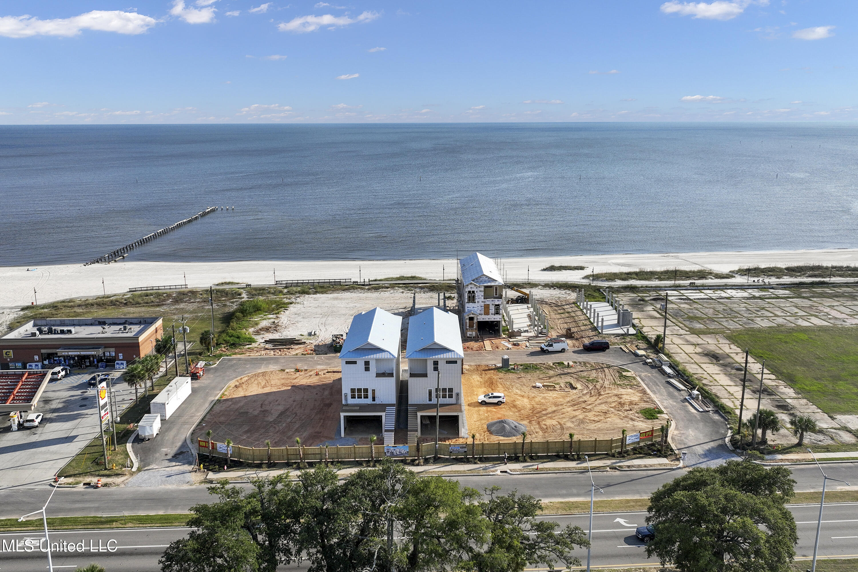 1851 Beach Boulevard Property Photo 6