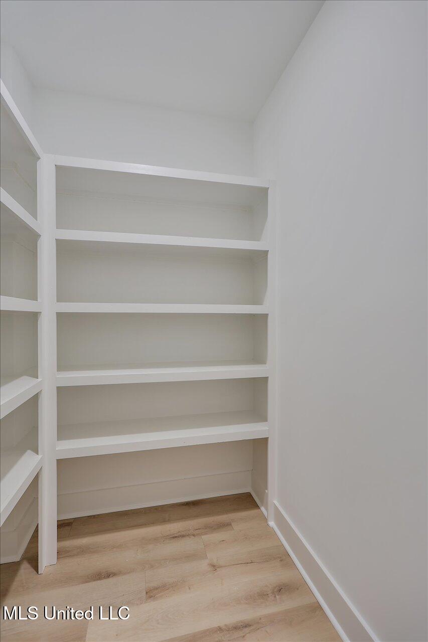 1010 Kensington Drive Property Photo 16