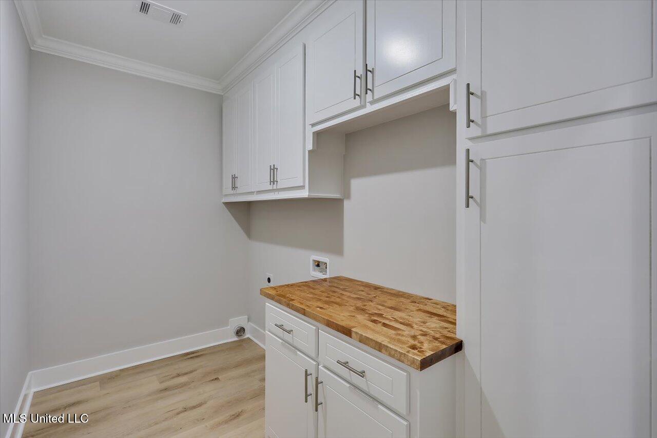 1010 Kensington Drive Property Photo 18