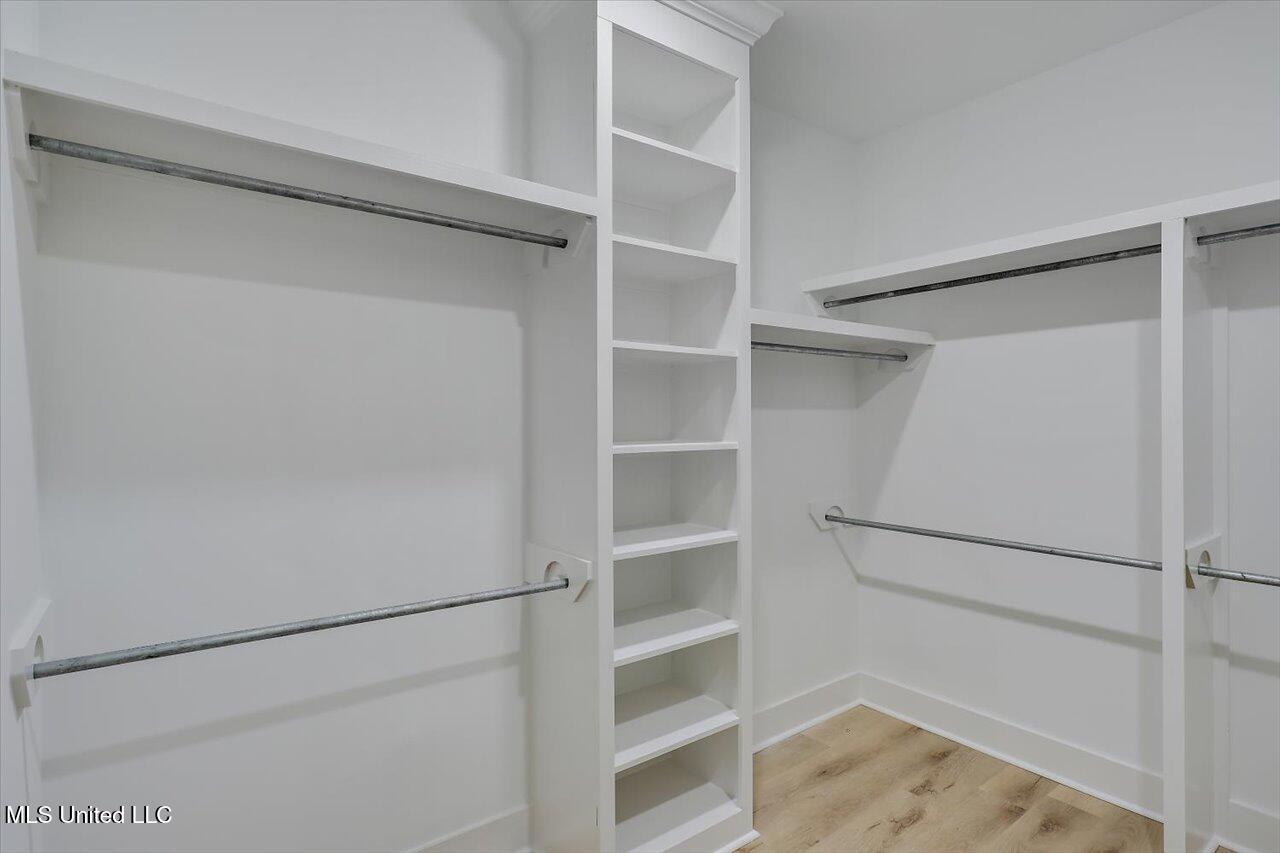 1010 Kensington Drive Property Photo 24