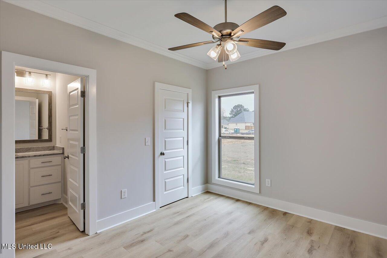 1010 Kensington Drive Property Photo 29