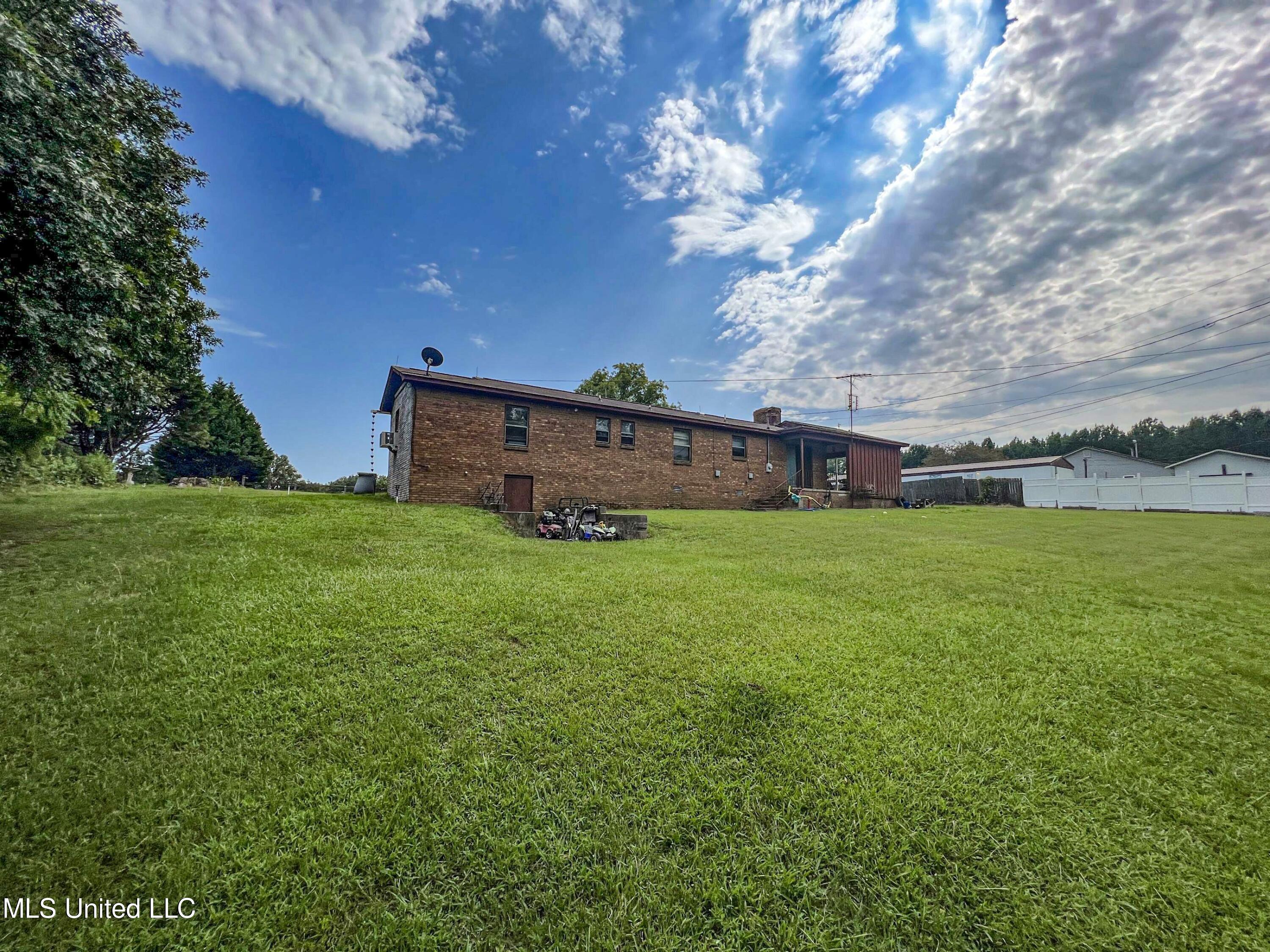 14912 Highway 35 Property Photo 42