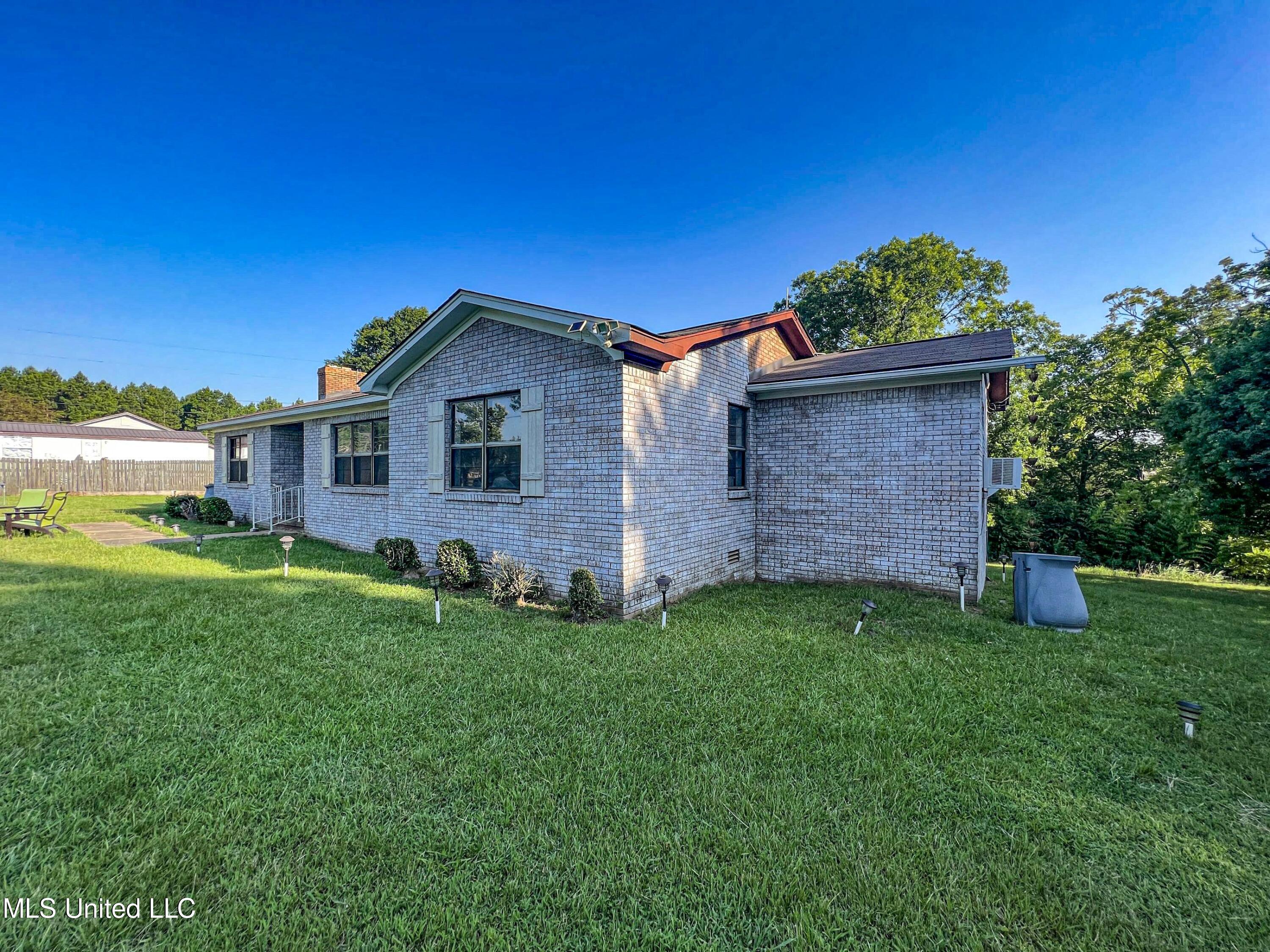 14912 Highway 35 Property Photo 44