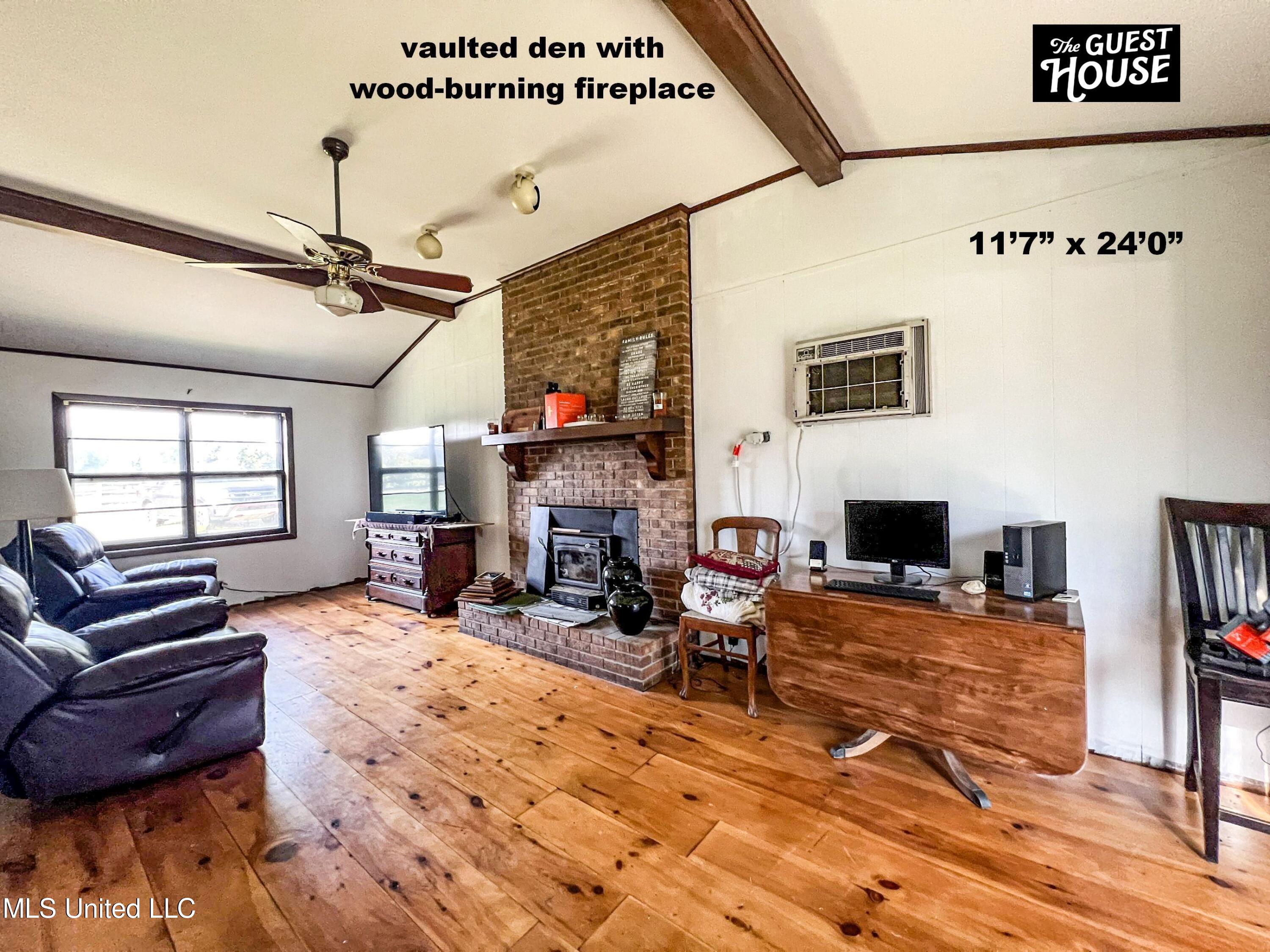 14912 Highway 35 Property Photo 58