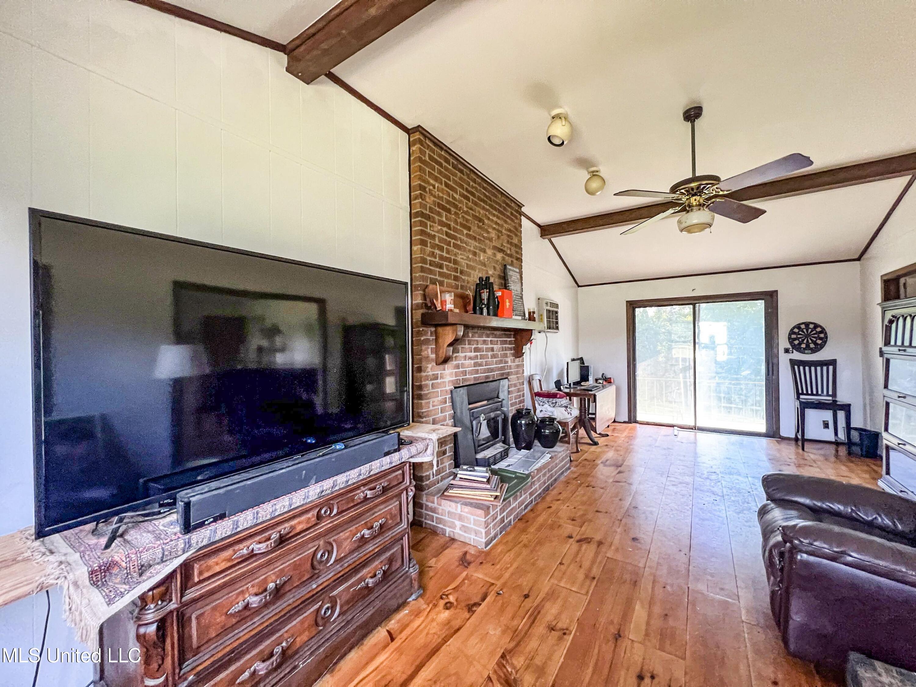 14912 Highway 35 Property Photo 59