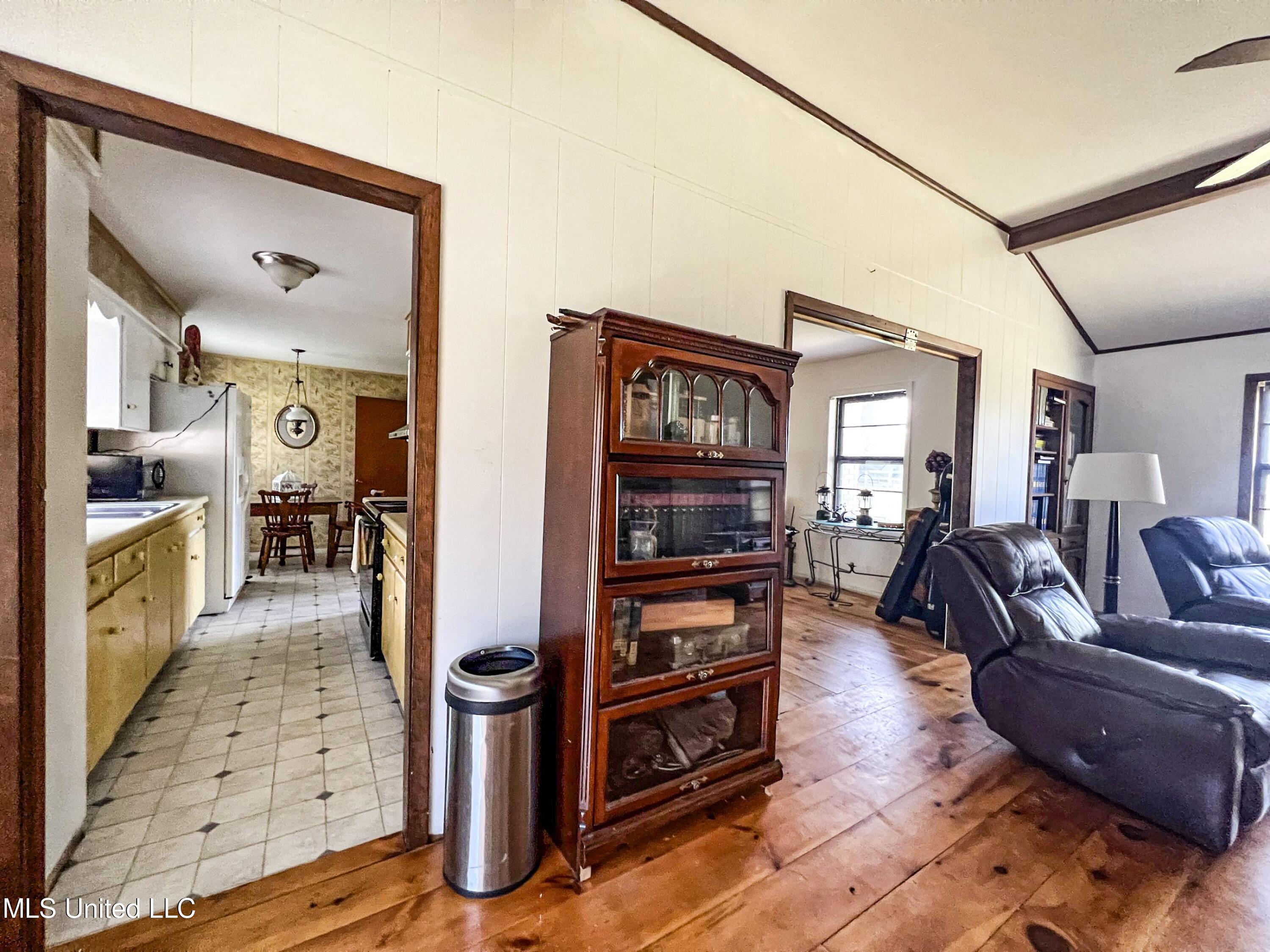 14912 Highway 35 Property Photo 60