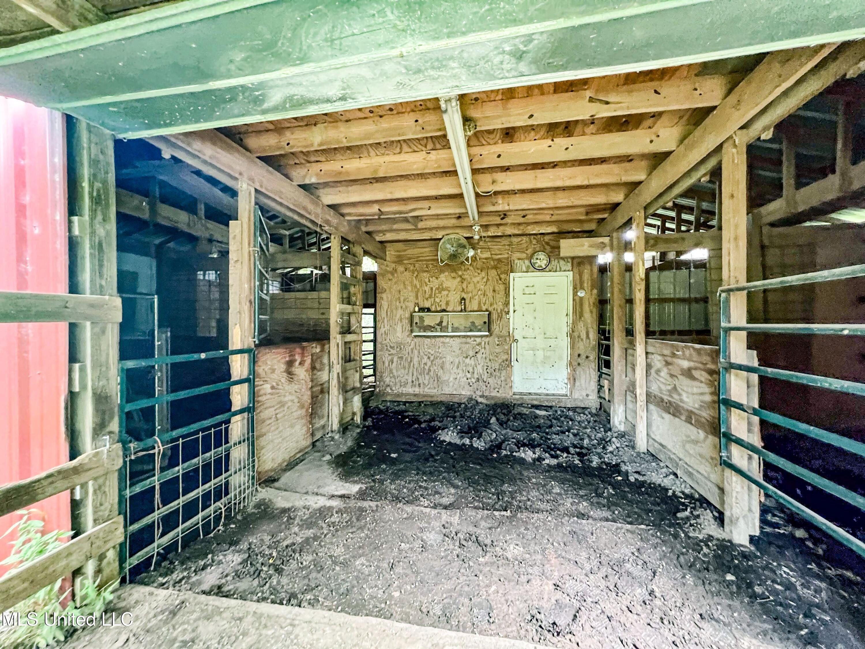 14912 Highway 35 Property Photo 113