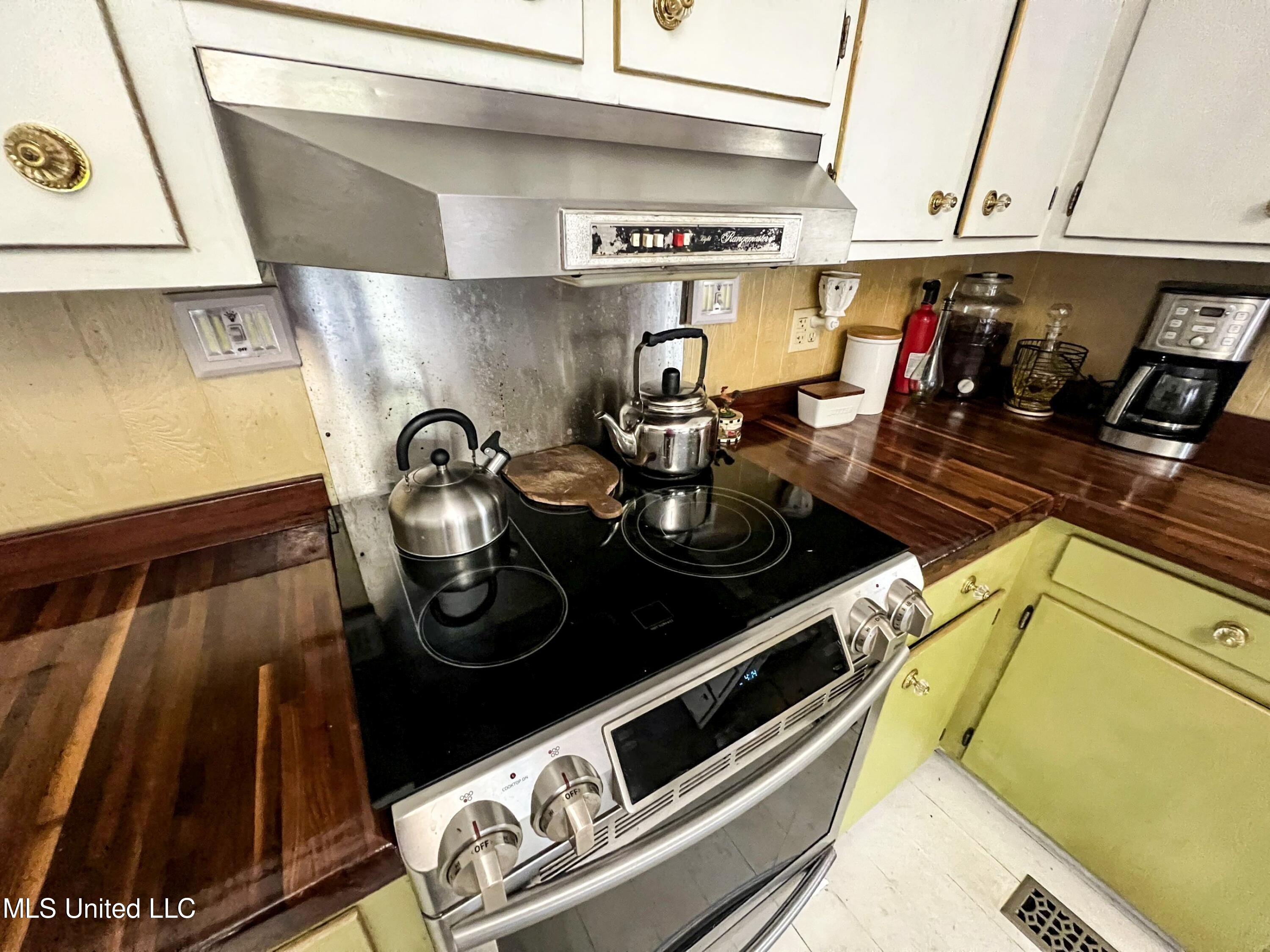 14912 Highway 35 Property Photo 165