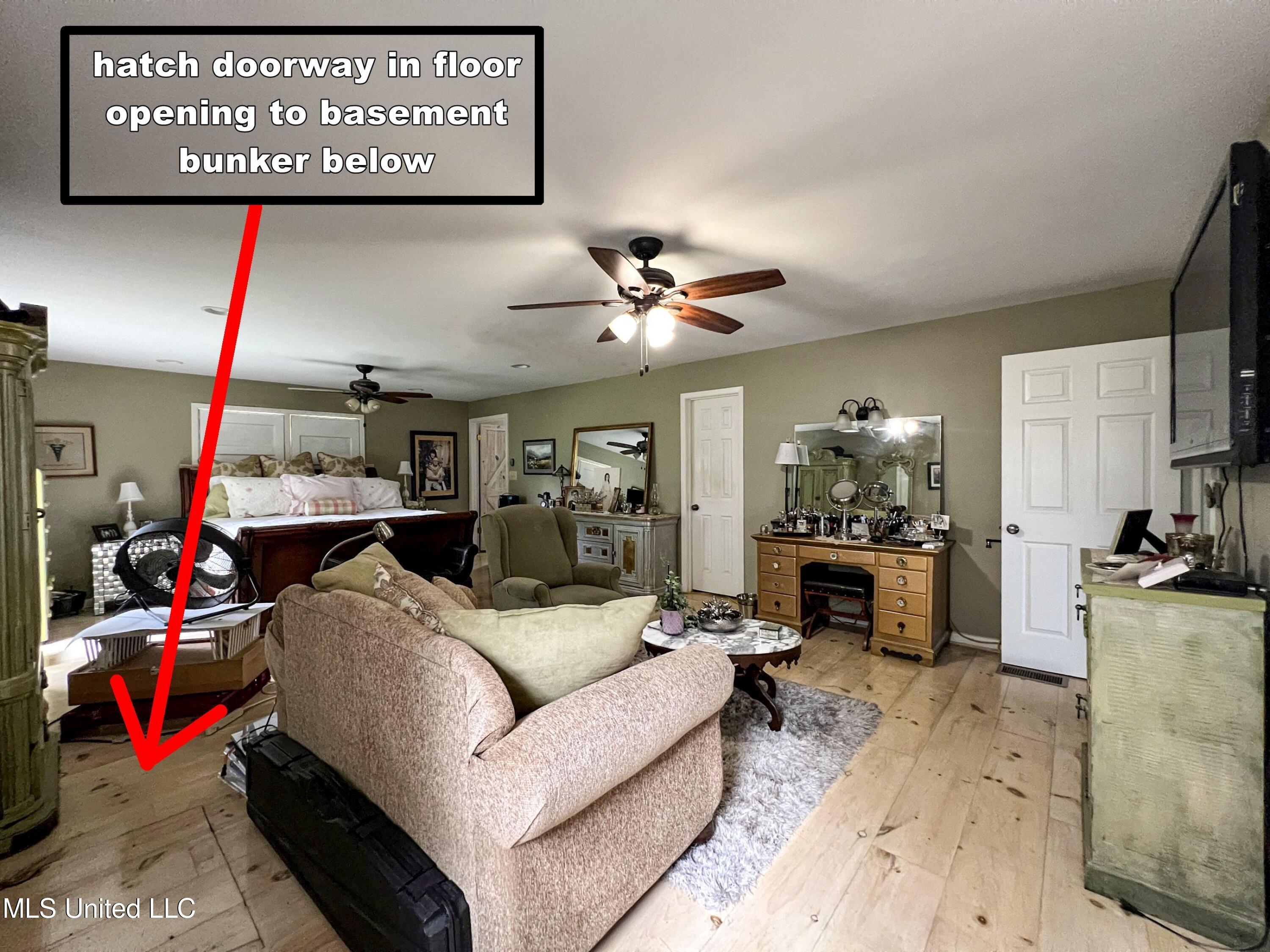 14912 Highway 35 Property Photo 200