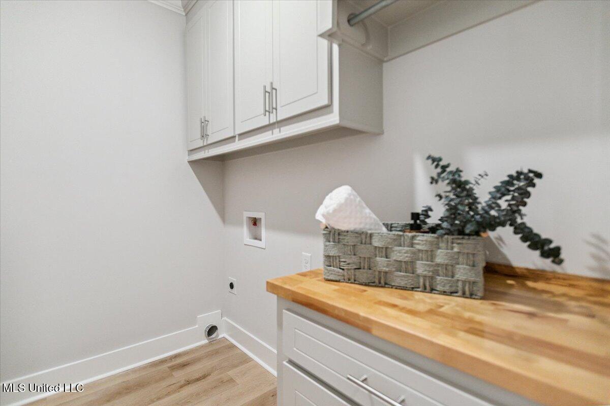 1016 Kensington Drive Property Photo 15