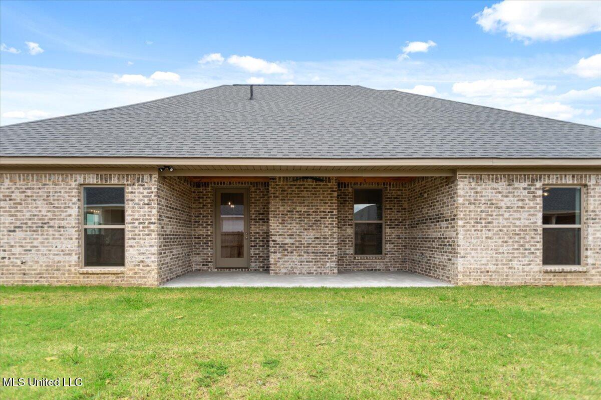 1016 Kensington Drive Property Photo 28
