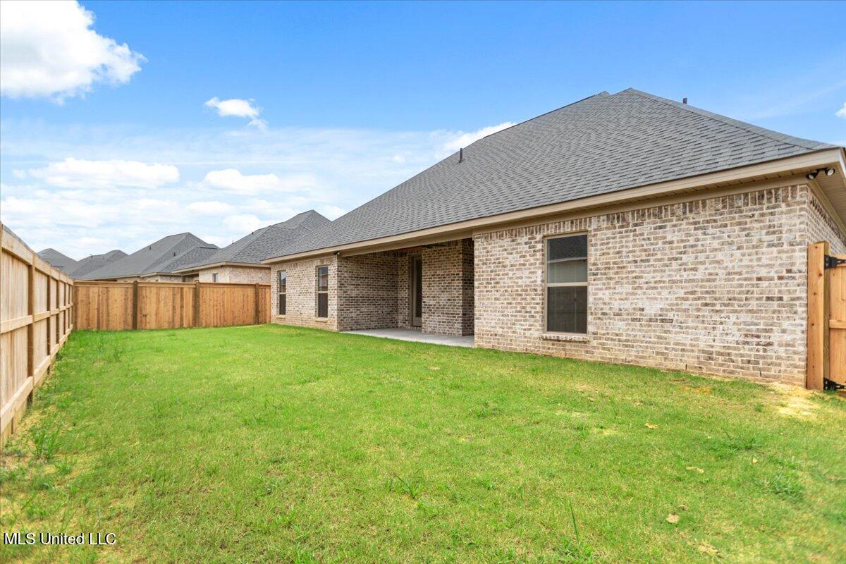 1016 Kensington Drive Property Photo 30