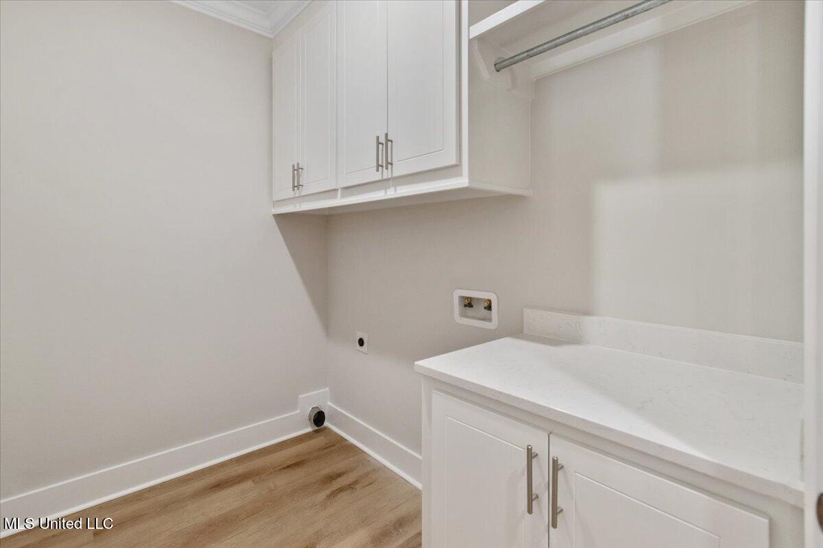 1012 Kensington Drive Property Photo 10