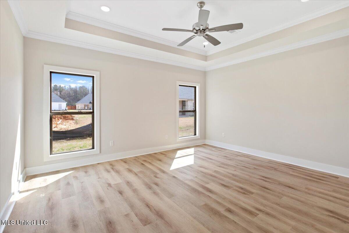 1012 Kensington Drive Property Photo 12