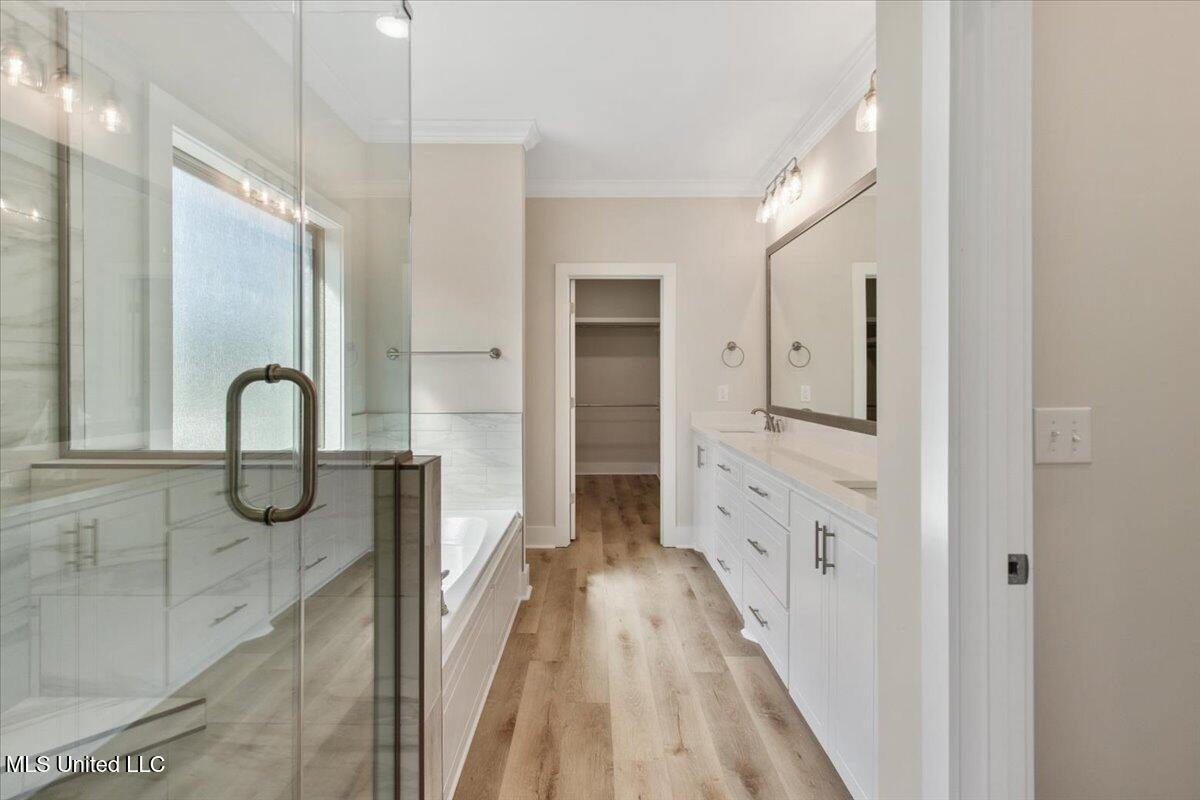 1012 Kensington Drive Property Photo 14