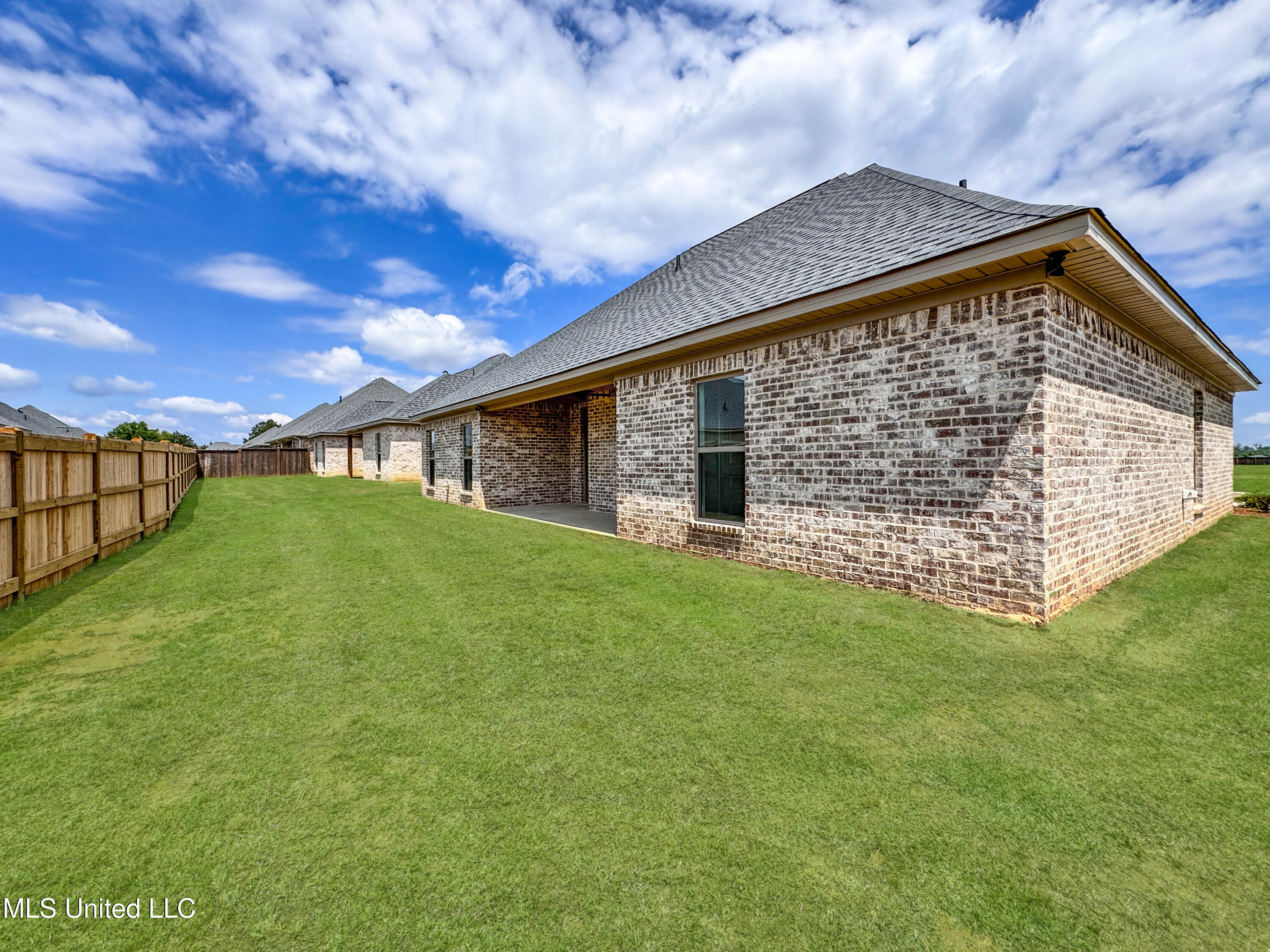 1012 Kensington Drive Property Photo 25