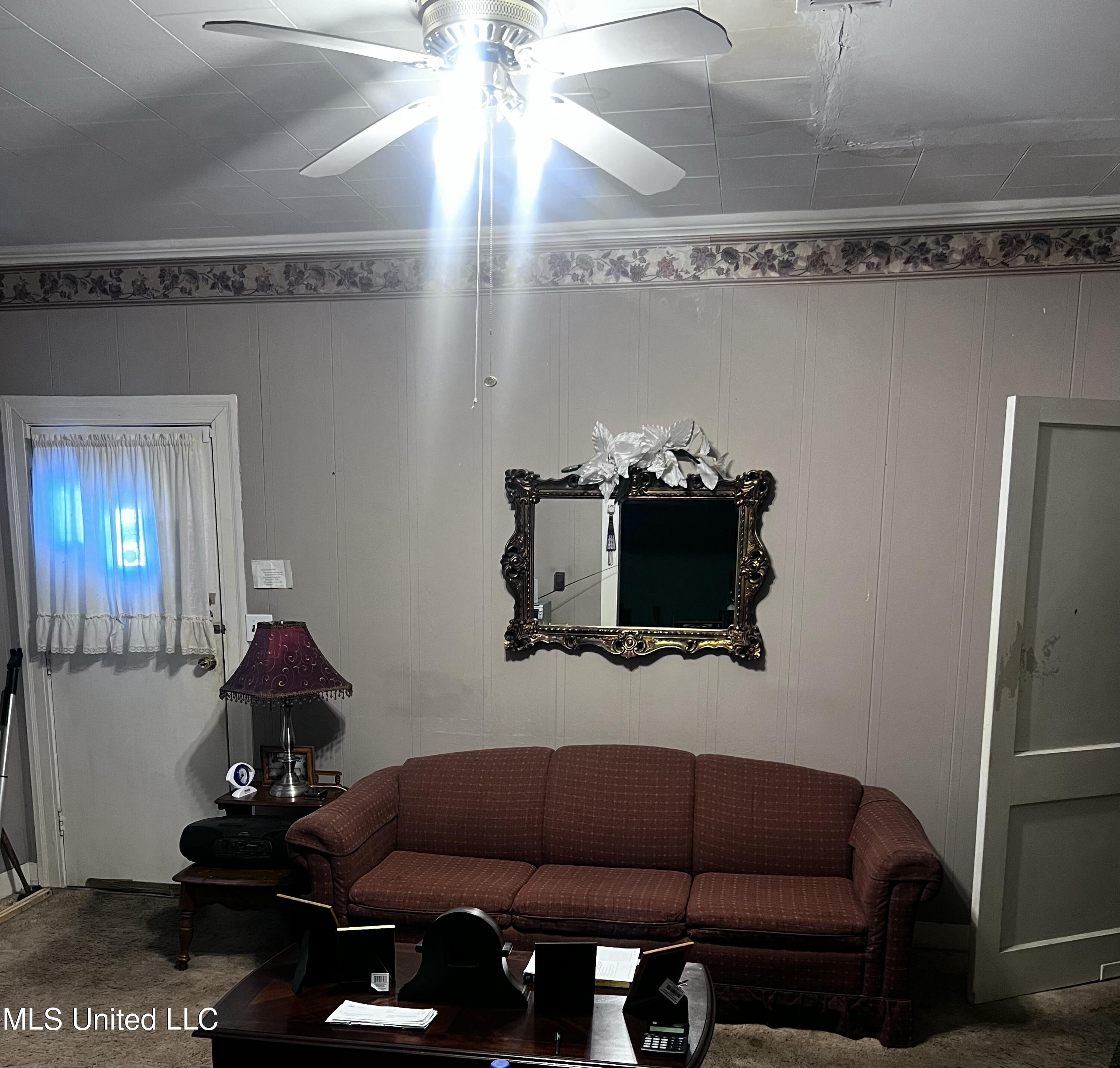 742 Brandon Avenue Property Photo 2