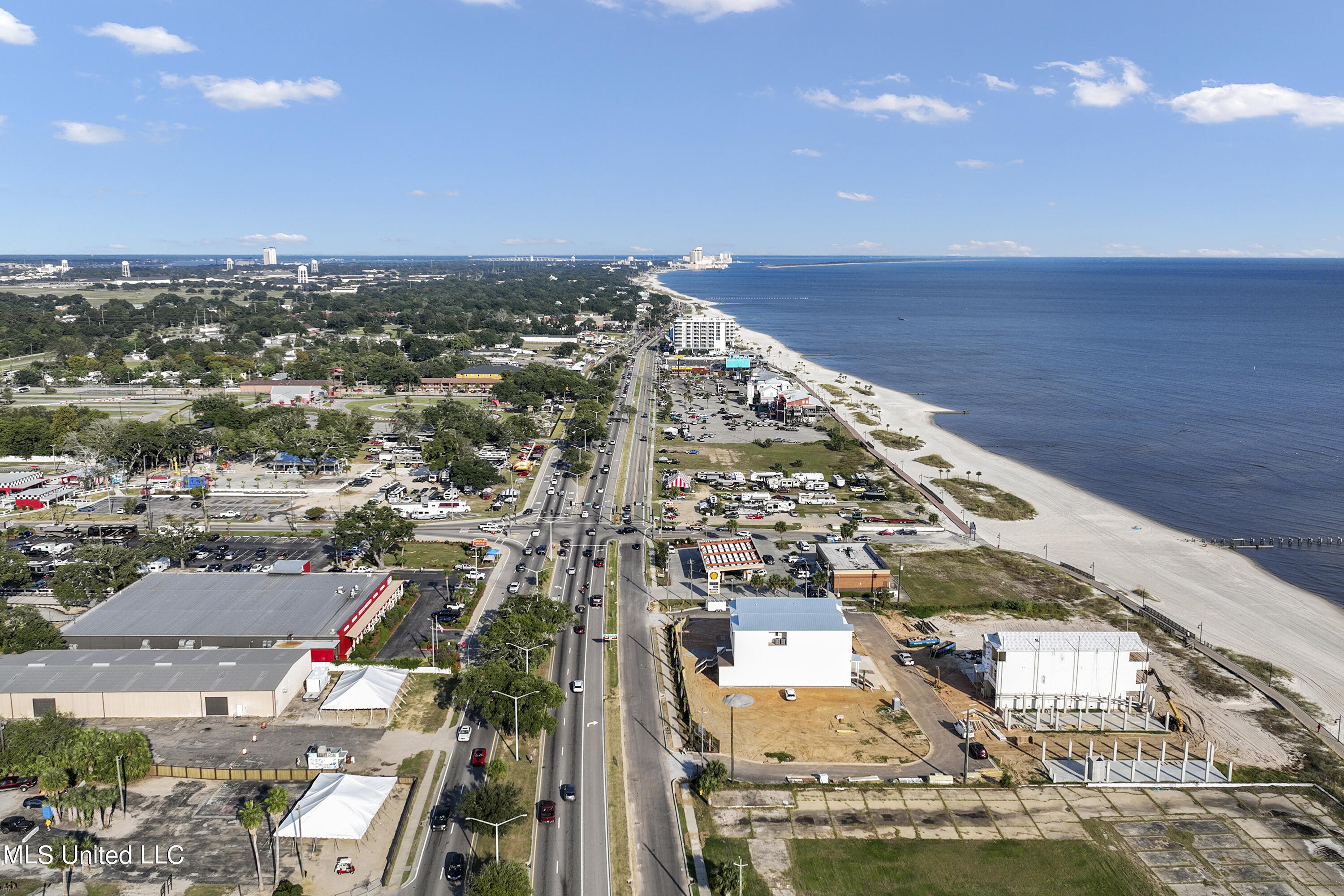 1851 Beach Boulevard Property Photo 7