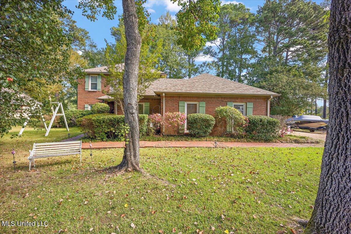 512 Dixton Drive Property Photo 22