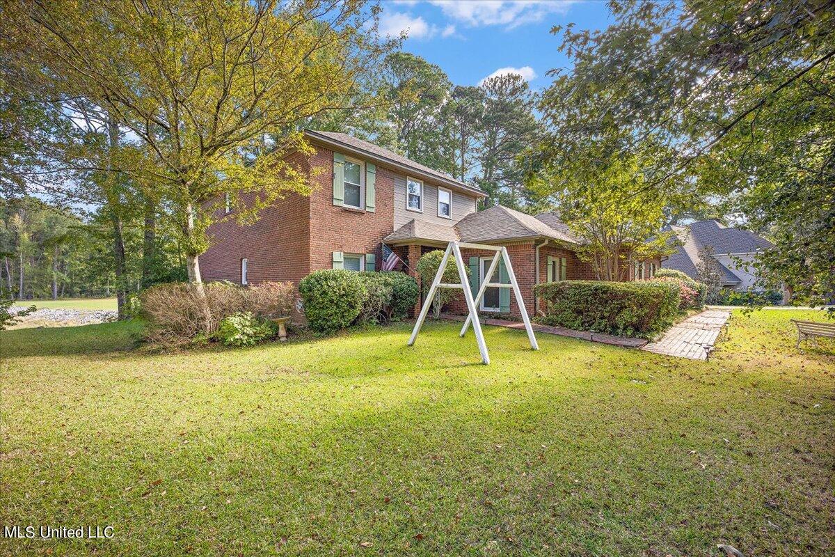 512 Dixton Drive Property Photo 23