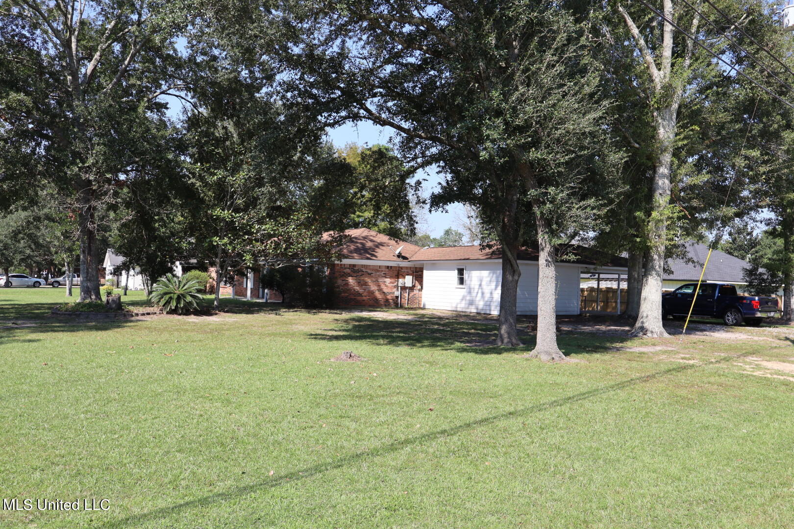1716 Stillwater Drive Property Photo 7
