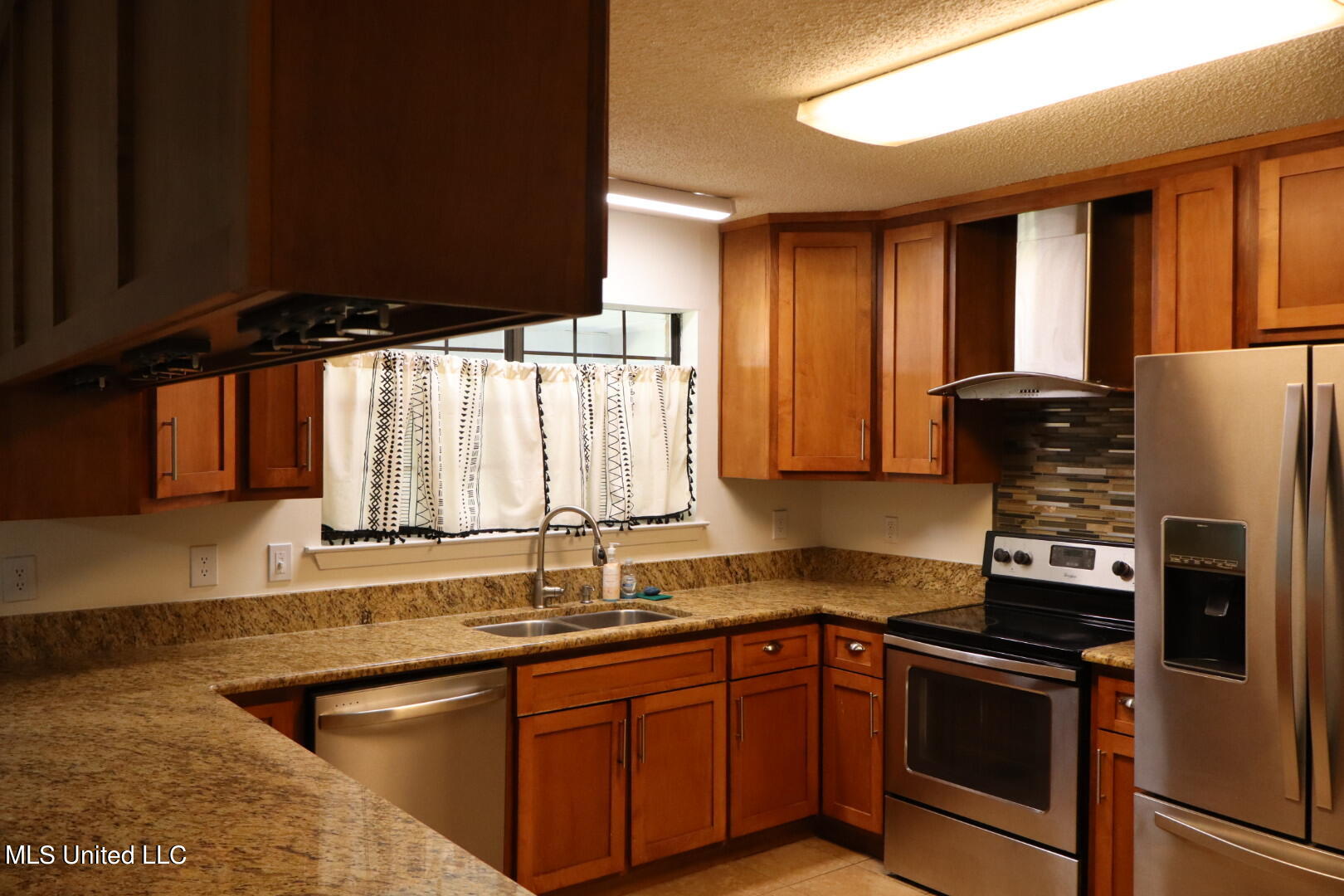 1716 Stillwater Drive Property Photo 22