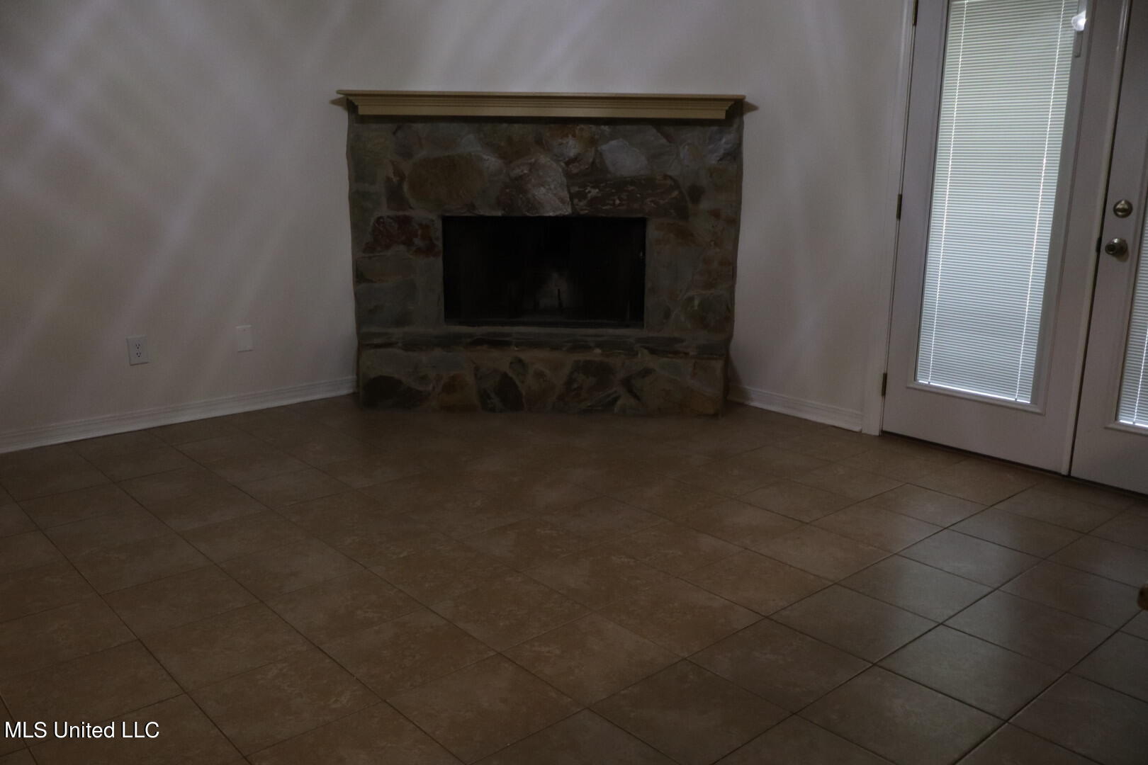1716 Stillwater Drive Property Photo 25