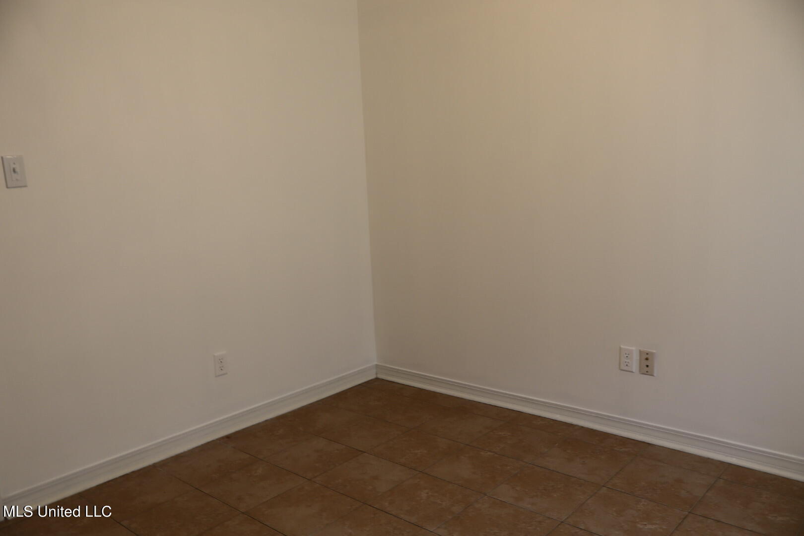 1716 Stillwater Drive Property Photo 29