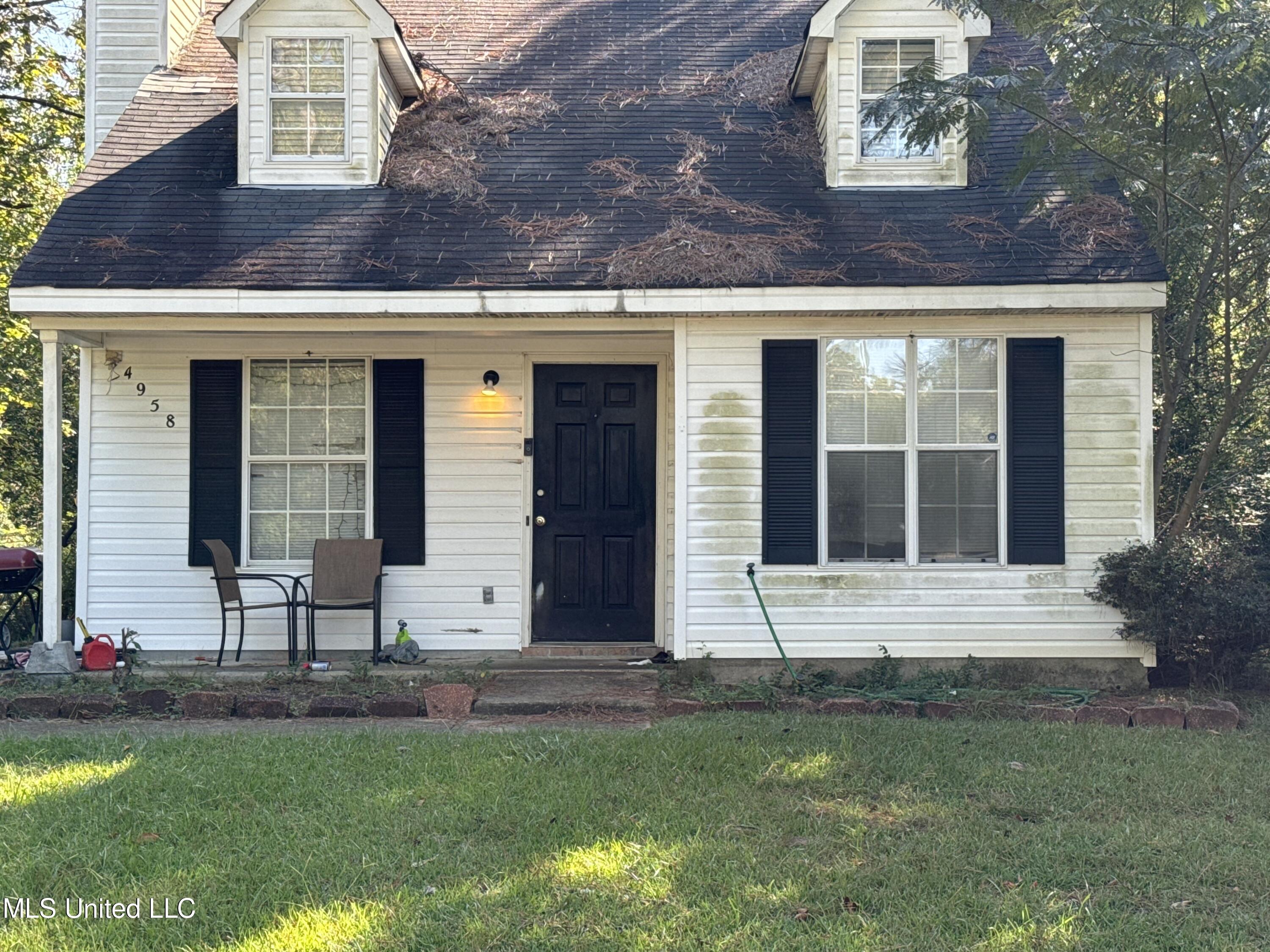 4958 Lurline Drive Property Photo 1