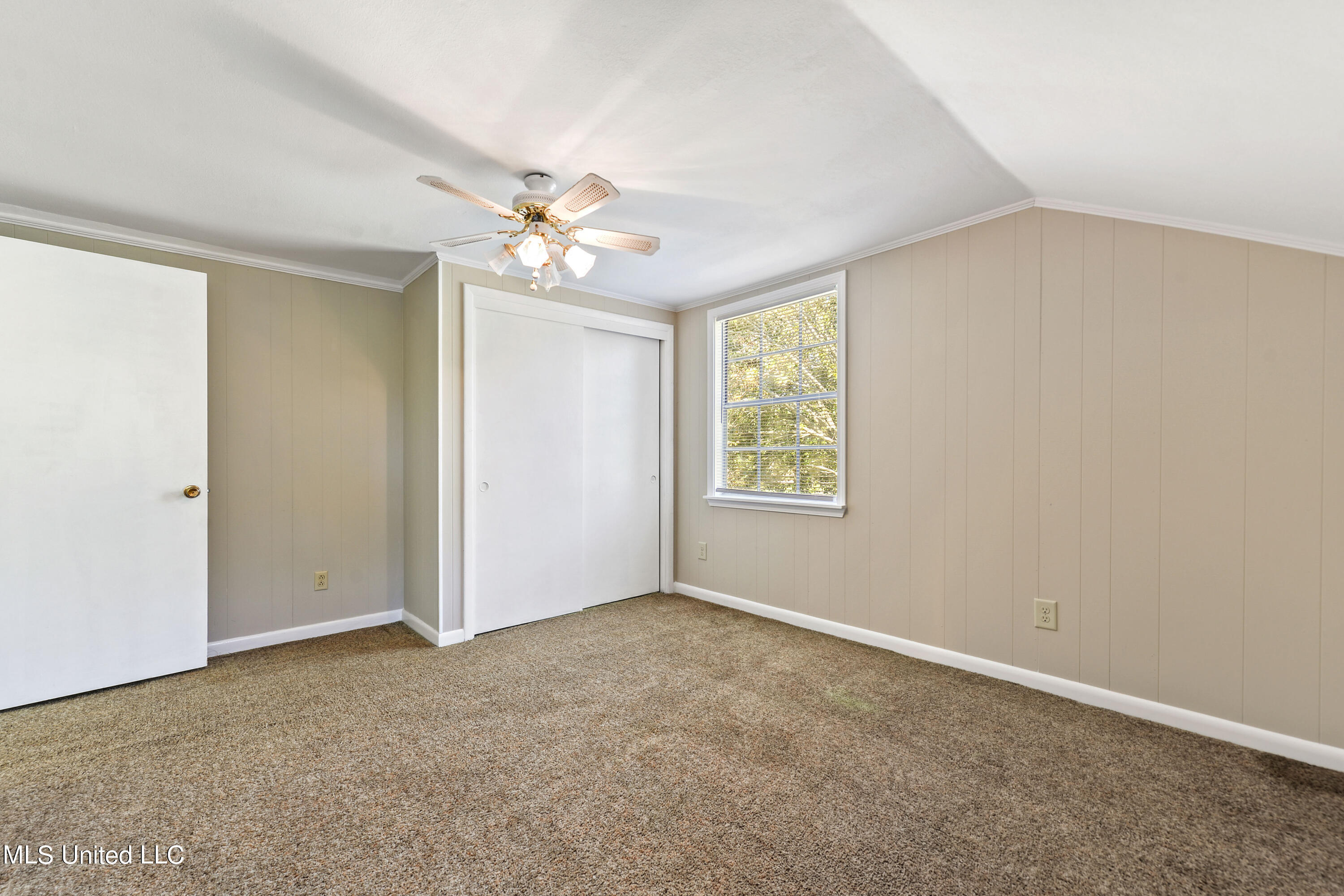 1710 Bates Street Property Photo 22