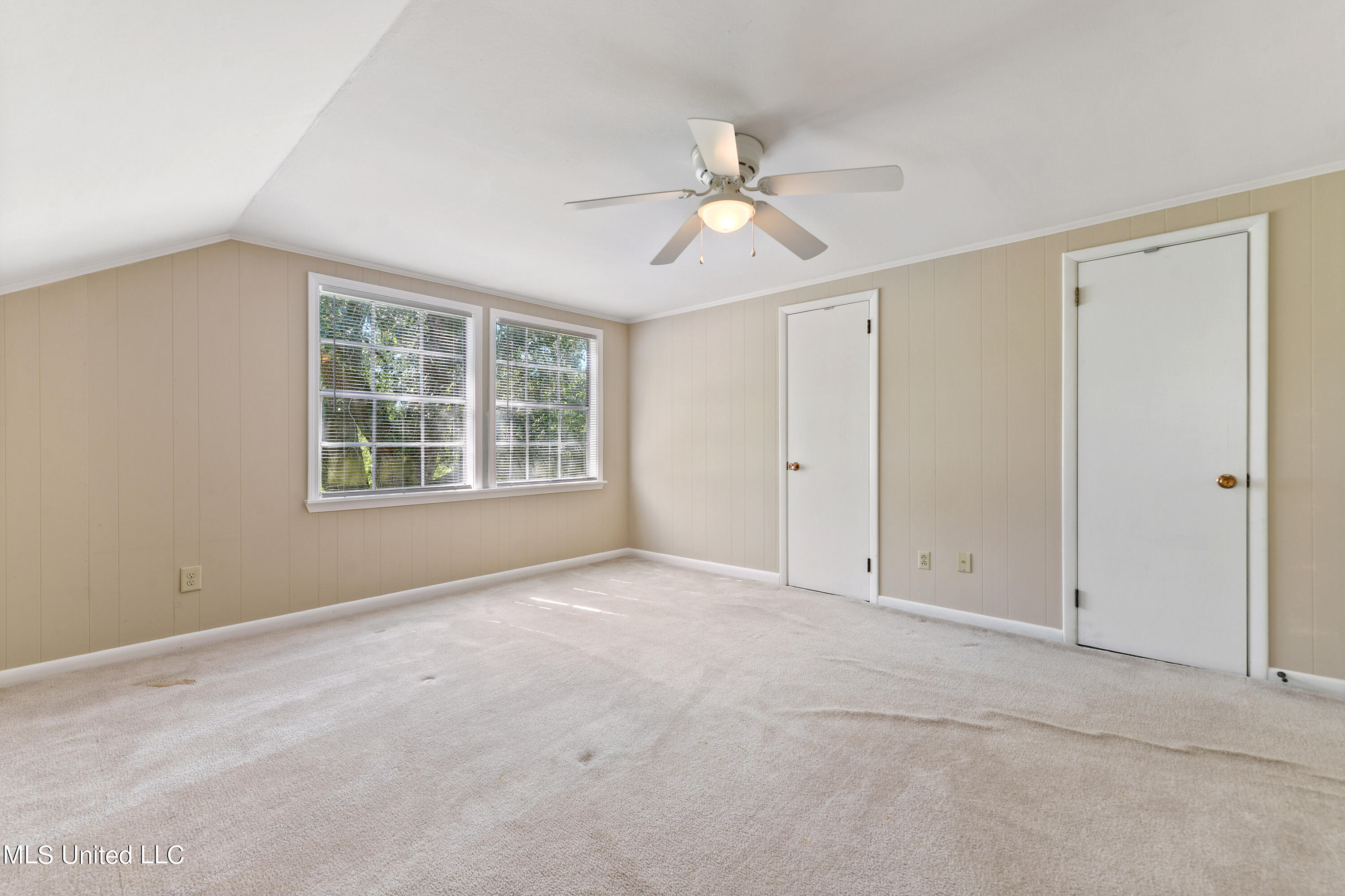 1710 Bates Street Property Photo 26