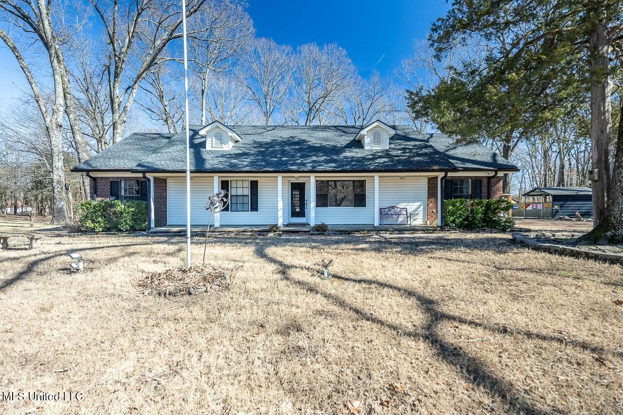 3848 Windermere Property Photo 1